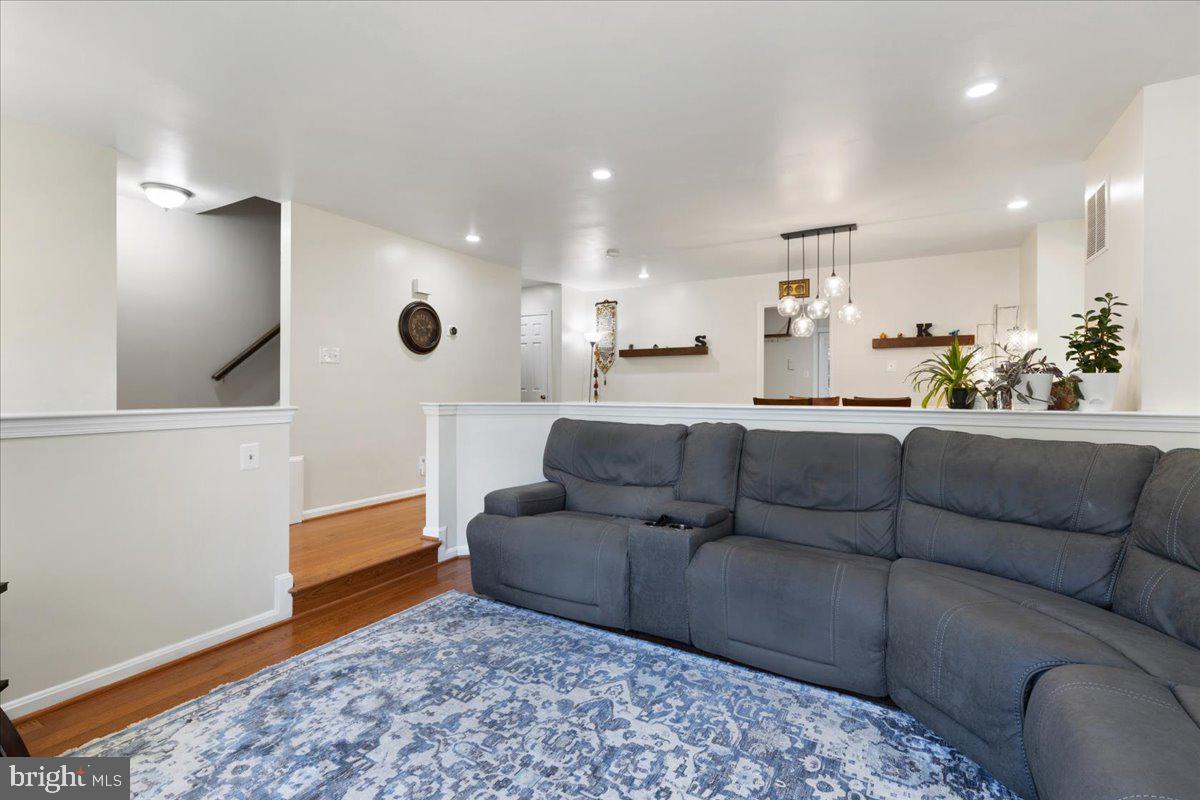 223 BEACON DRIVE