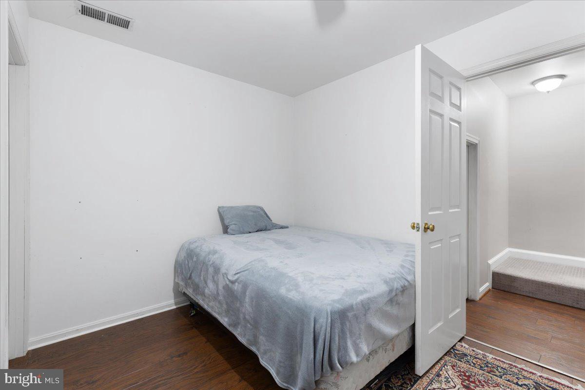 223 BEACON DRIVE