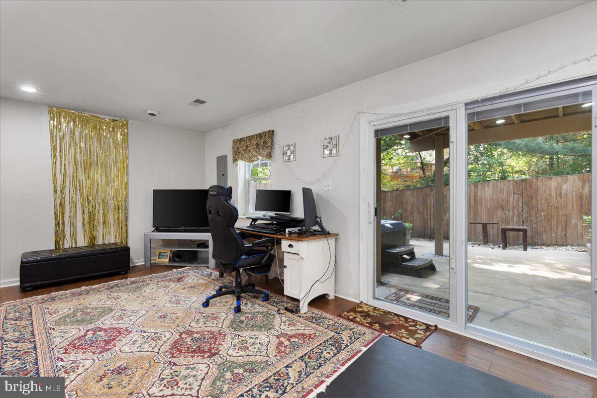223 BEACON DRIVE