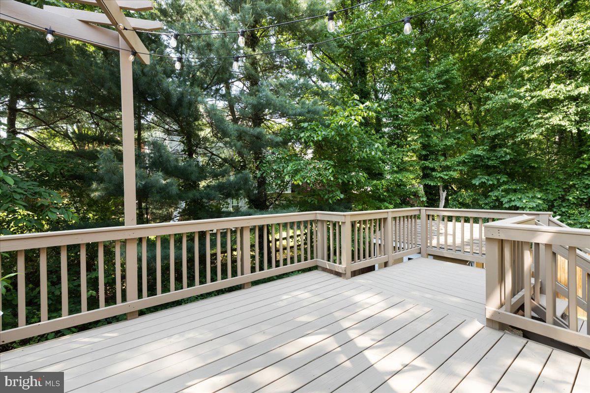 223 BEACON DRIVE