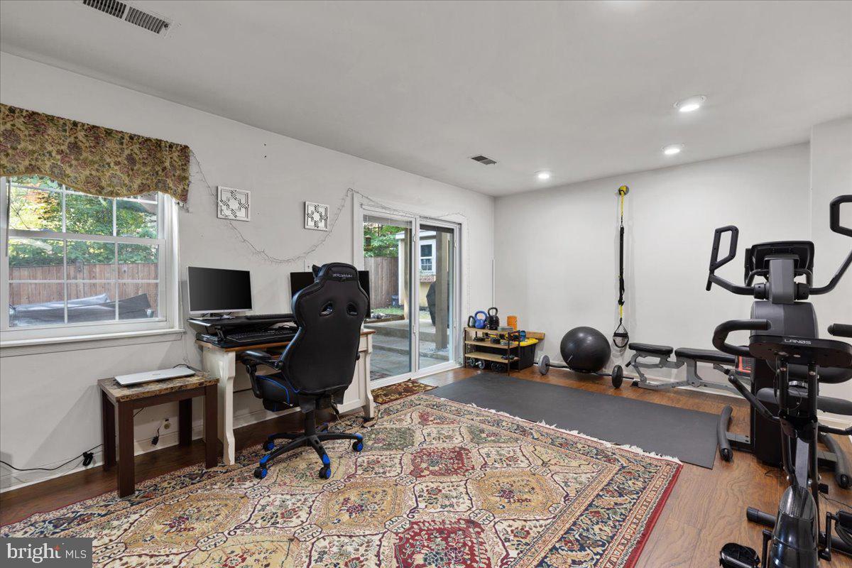 223 BEACON DRIVE