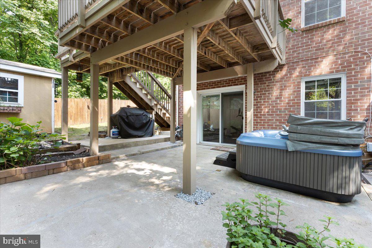 223 BEACON DRIVE
