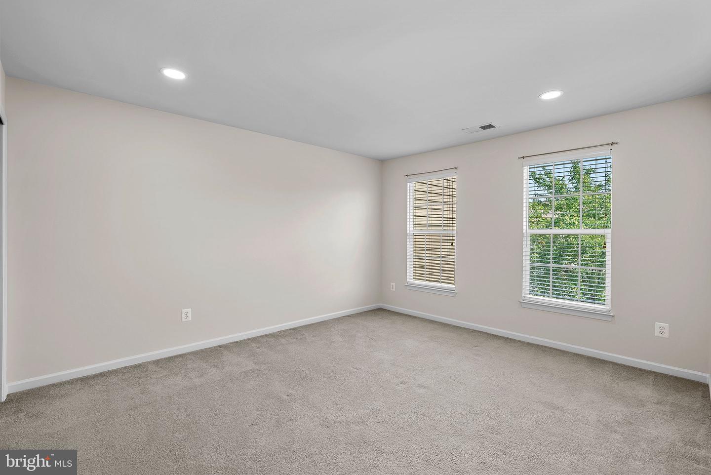 43243 SOMERSET HILLS TERRACE