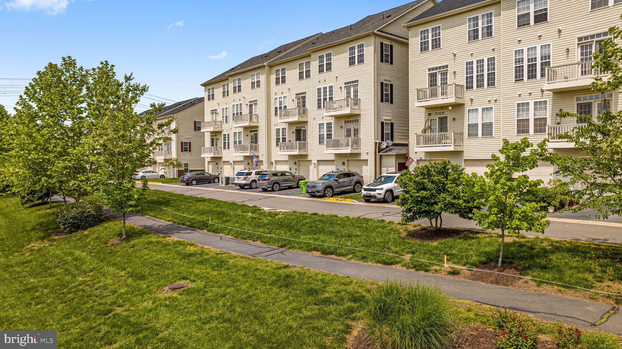25381 PATRIOT TERRACE Unit: 0016B