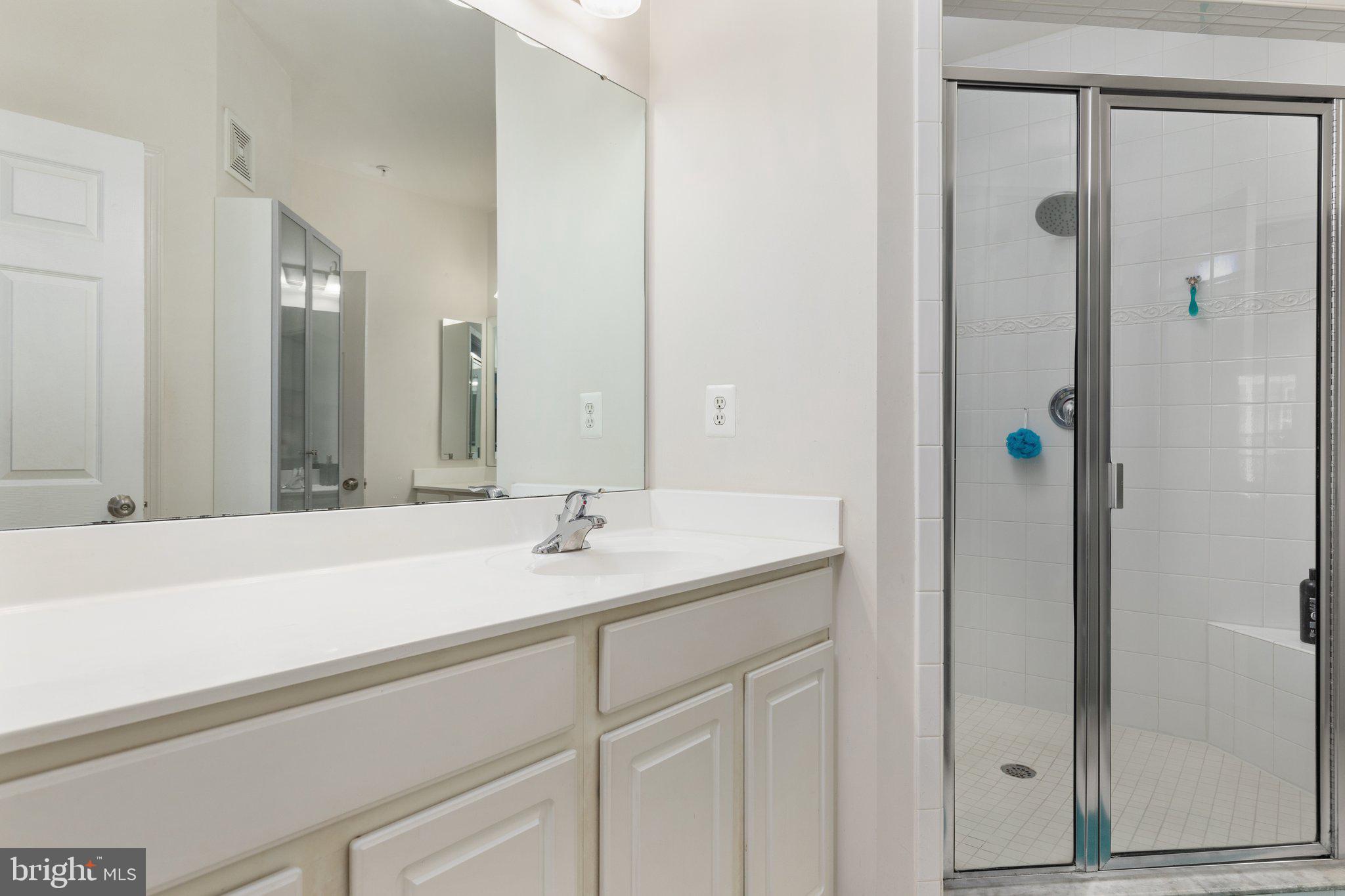 25381 PATRIOT TERRACE Unit: 0016B