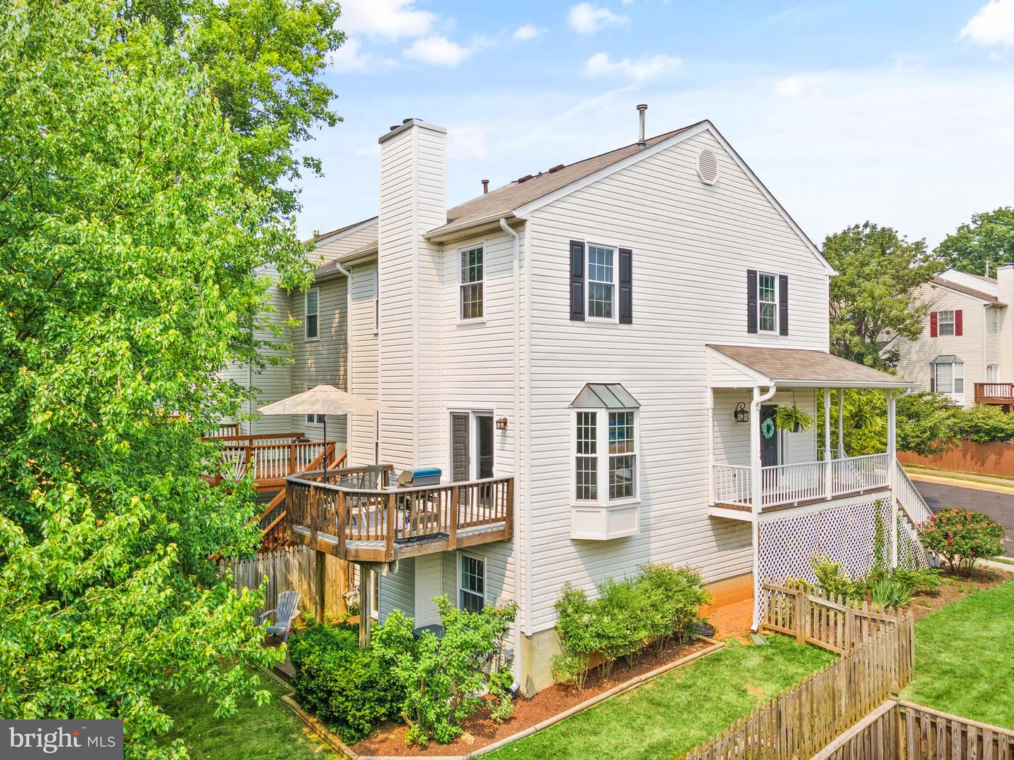 411 BRECKINRIDGE SQUARE SE