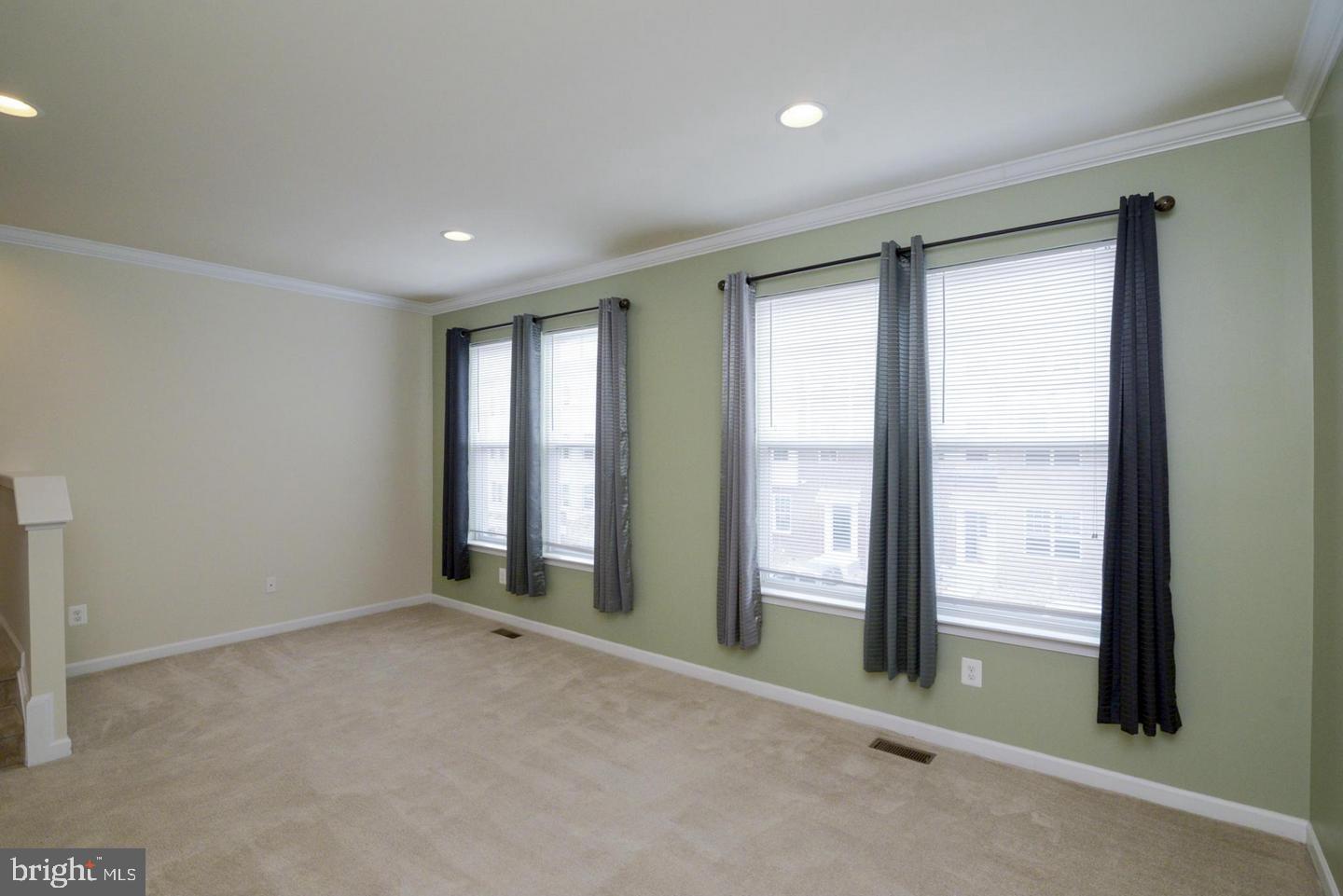 25585 FELTRE TERRACE