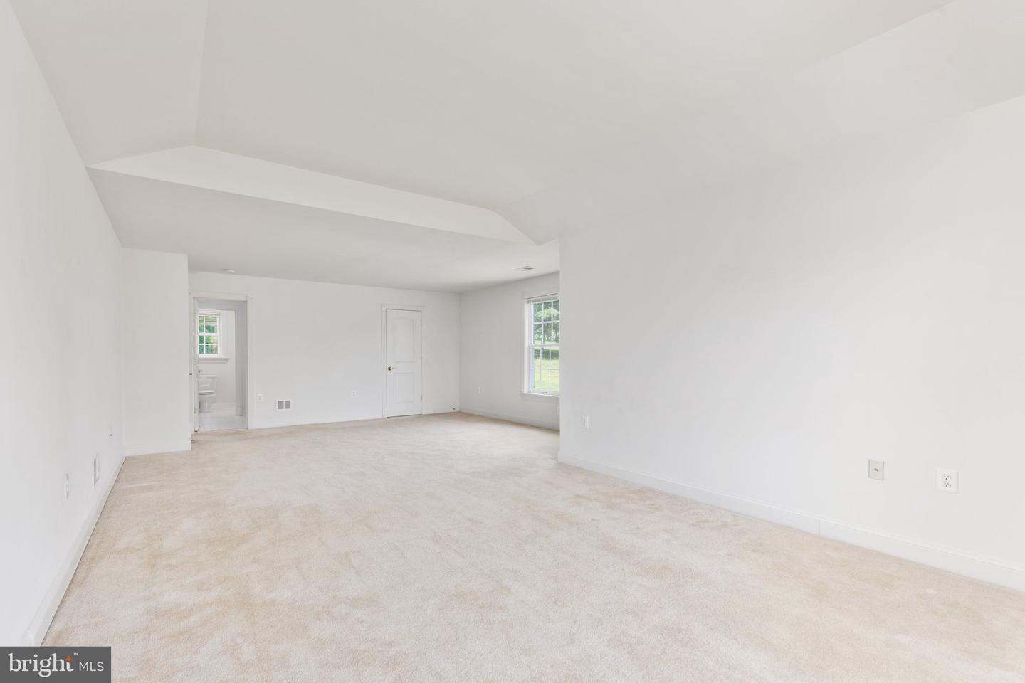 35420 AUTUMN RIDGE COURT