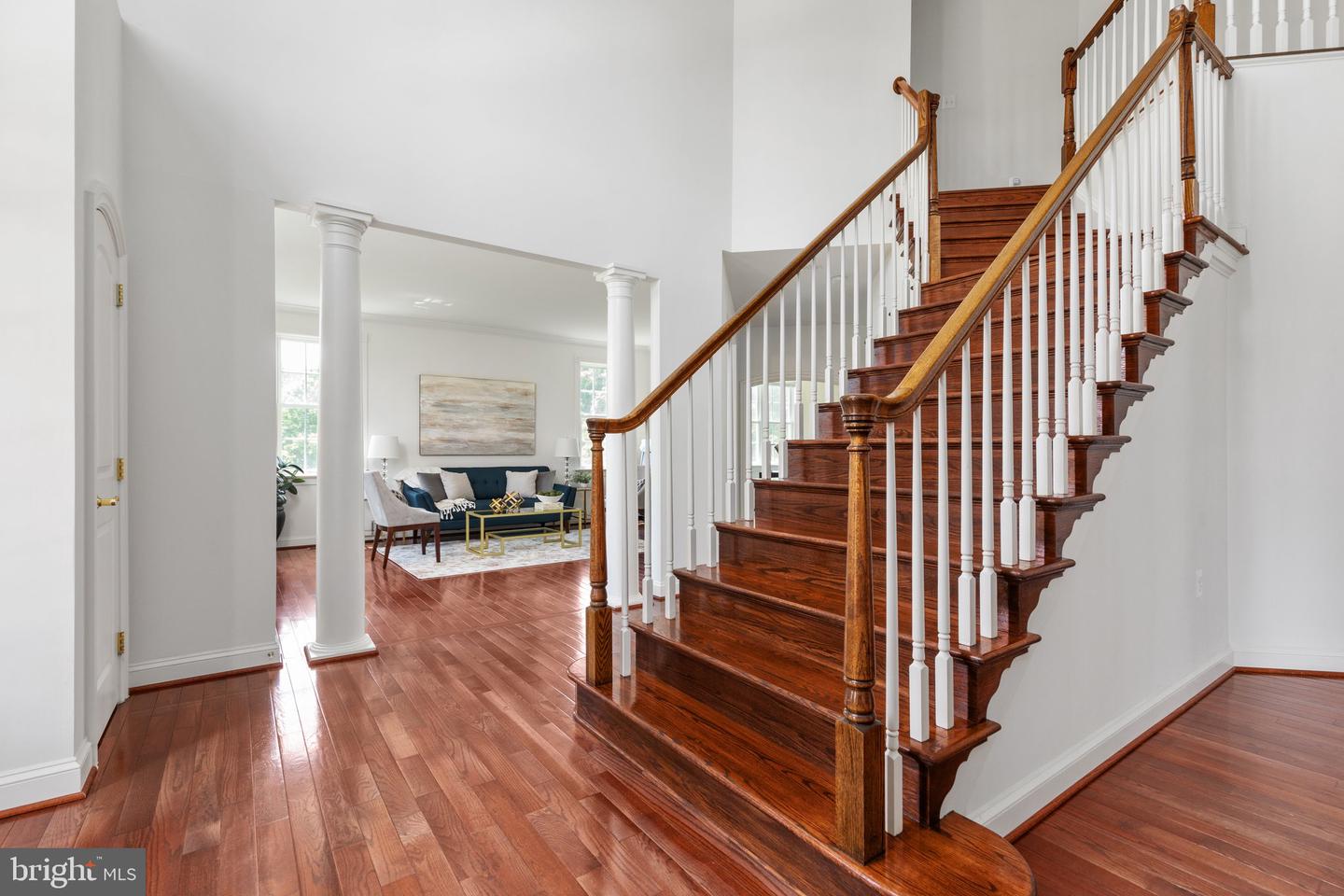 35420 AUTUMN RIDGE COURT