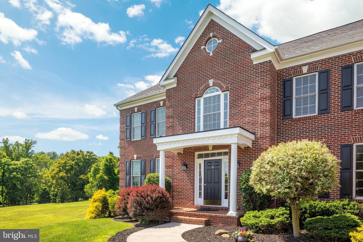 35420 AUTUMN RIDGE COURT