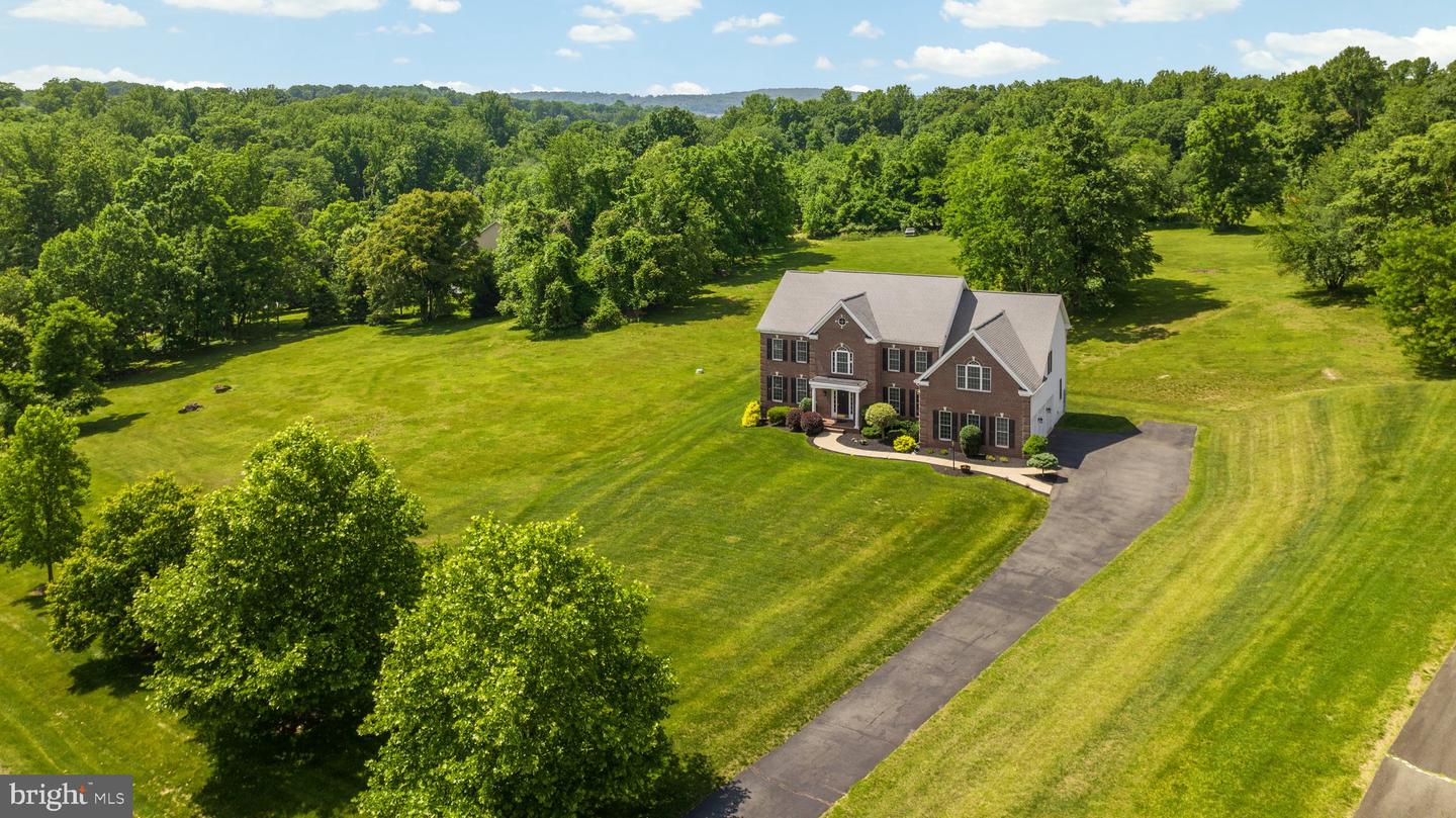 35420 AUTUMN RIDGE COURT