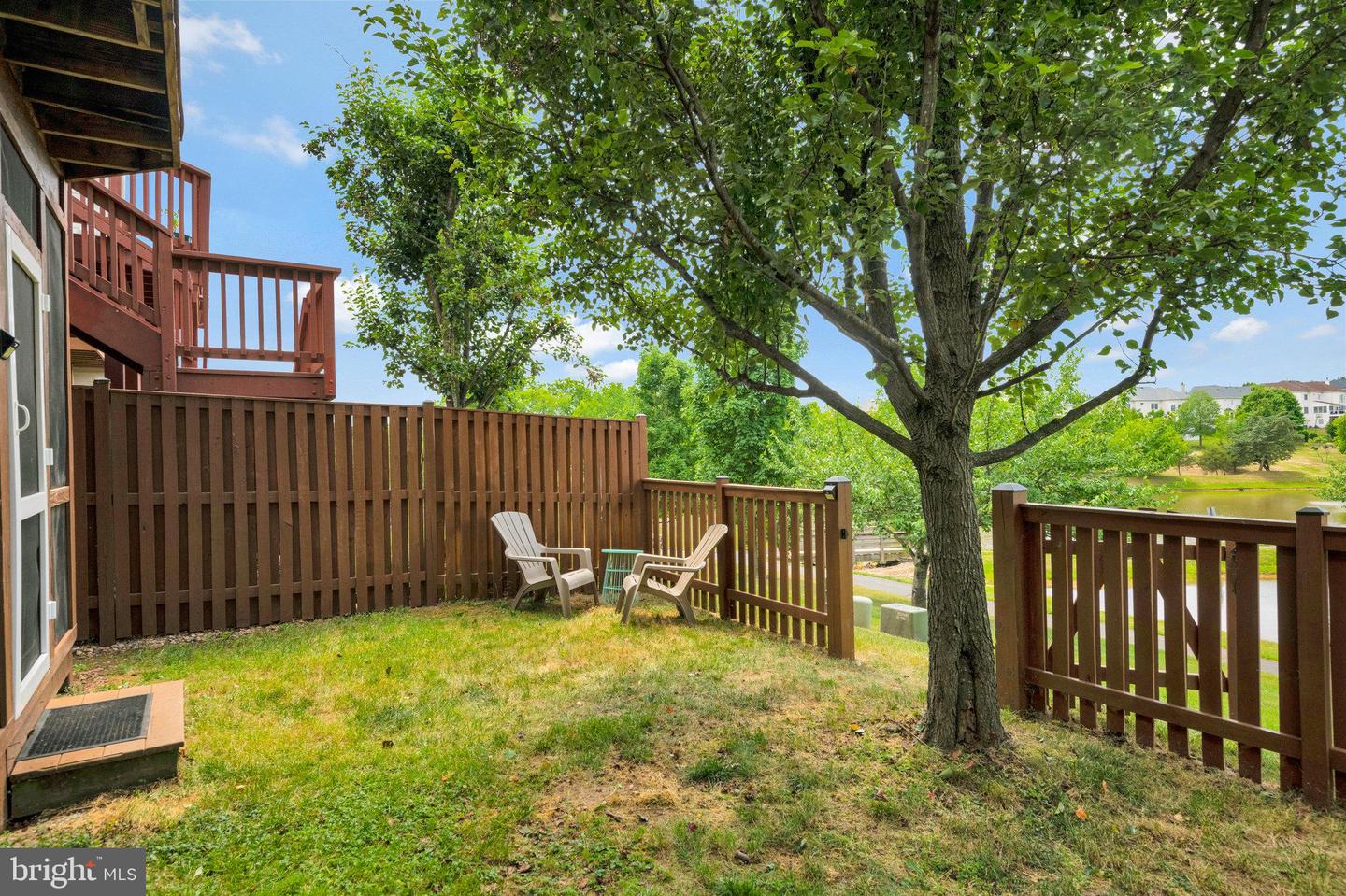 22601 UPPERVILLE HEIGHTS SQUARE