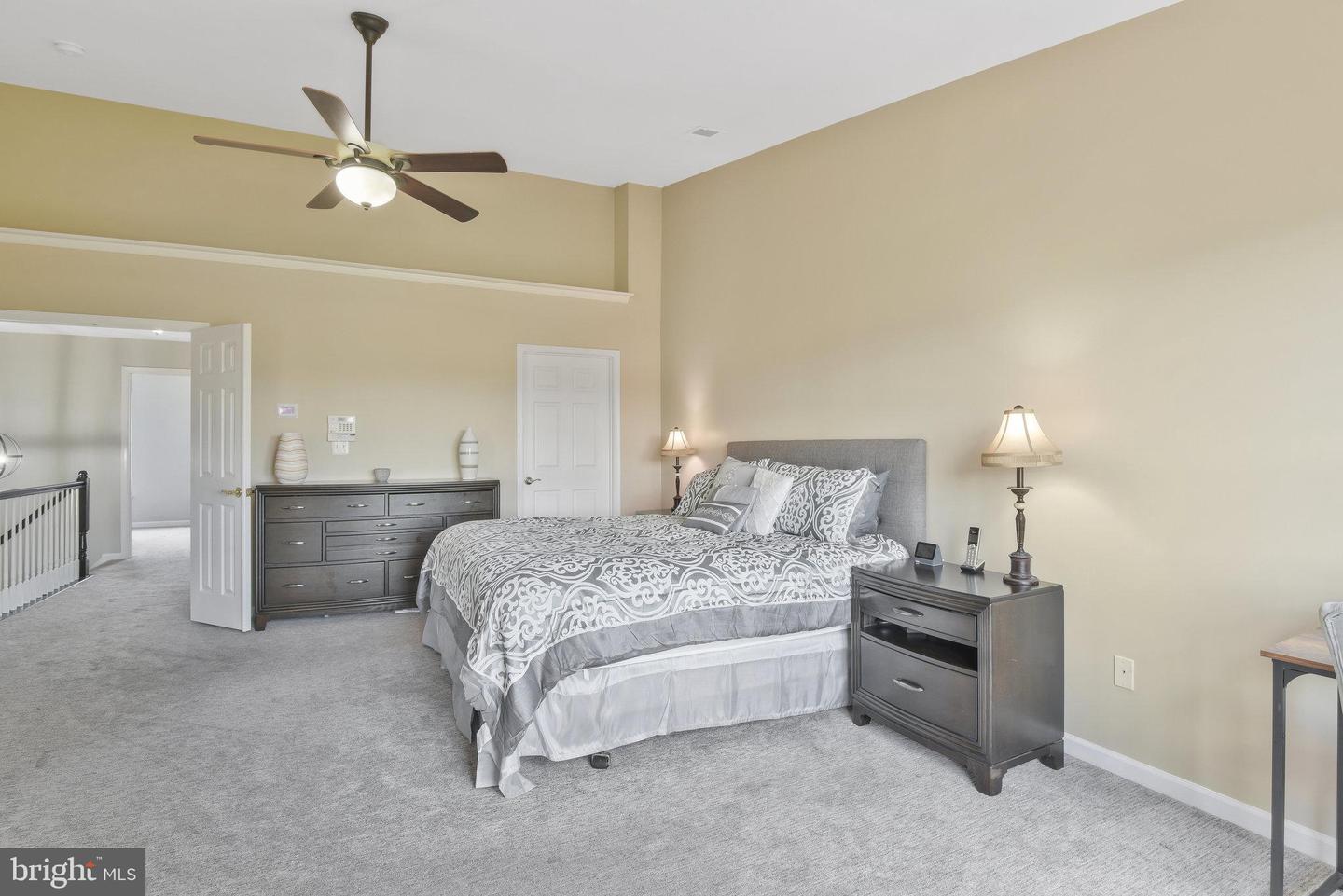 22601 UPPERVILLE HEIGHTS SQUARE