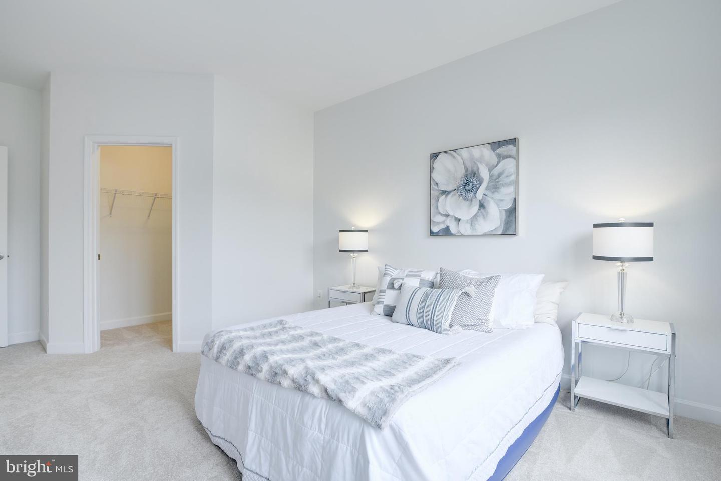 44262 MIMOSA GROVE SQUARE