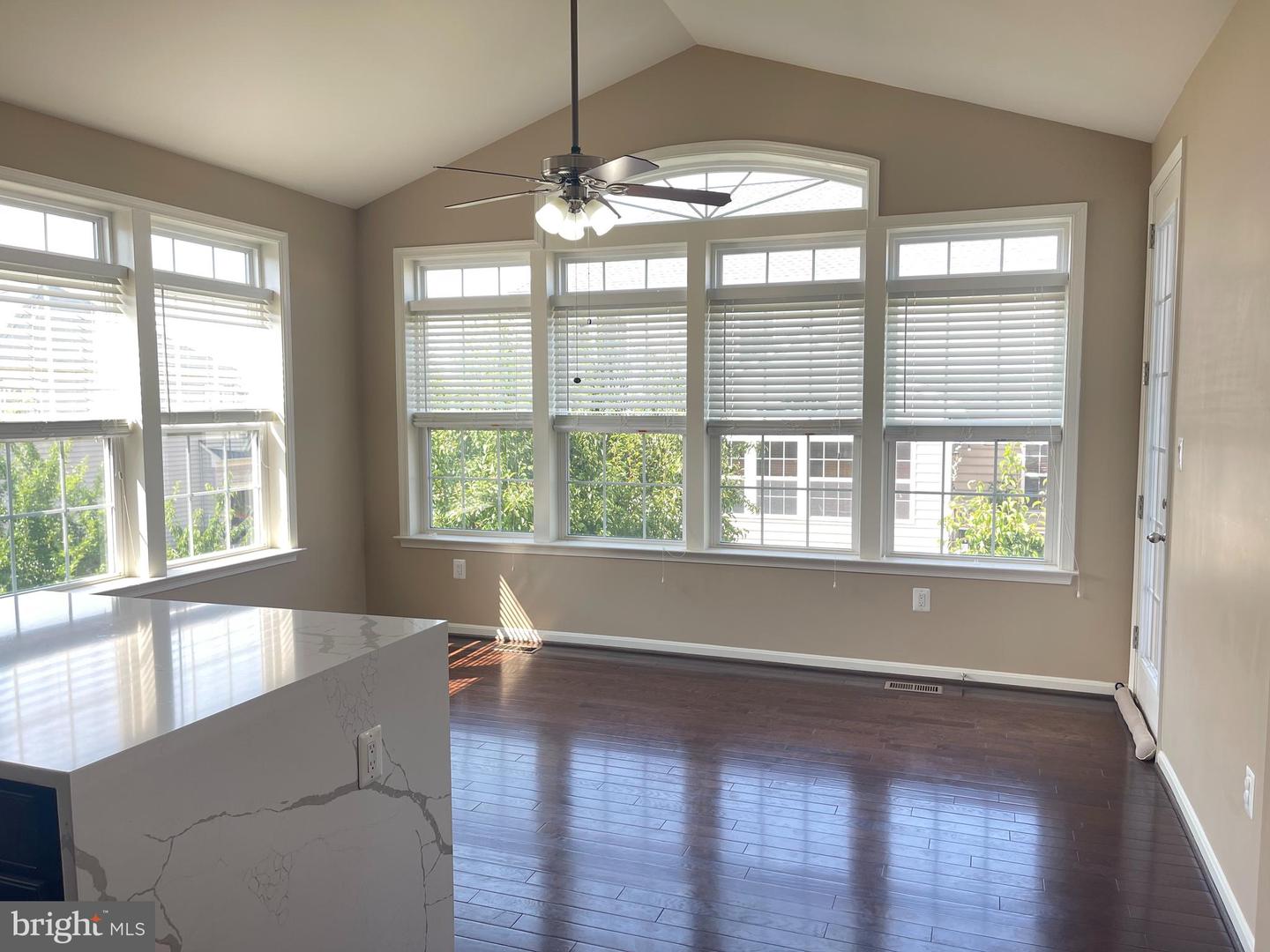 42370 SOUTHFORK COURT