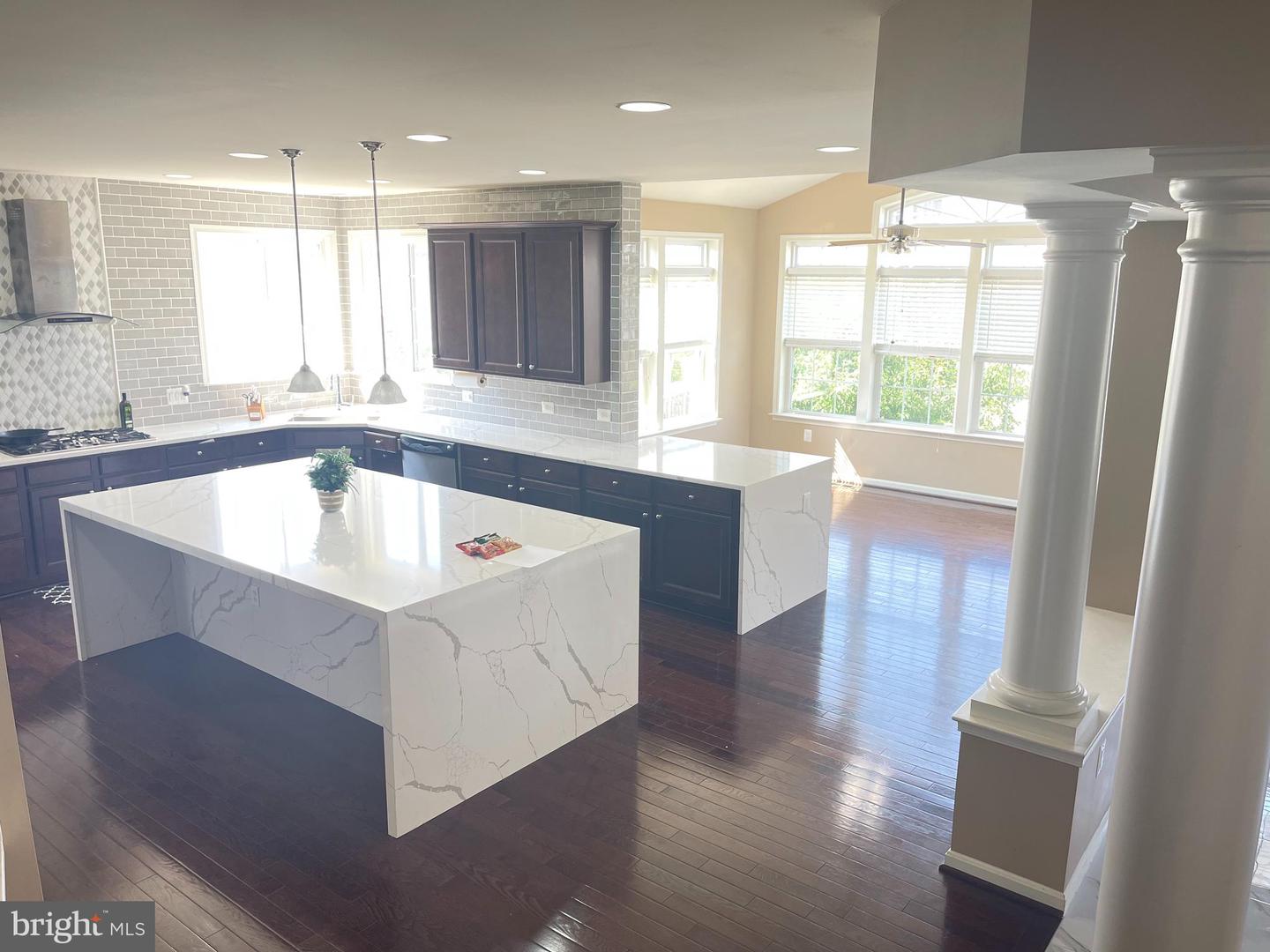 42370 SOUTHFORK COURT