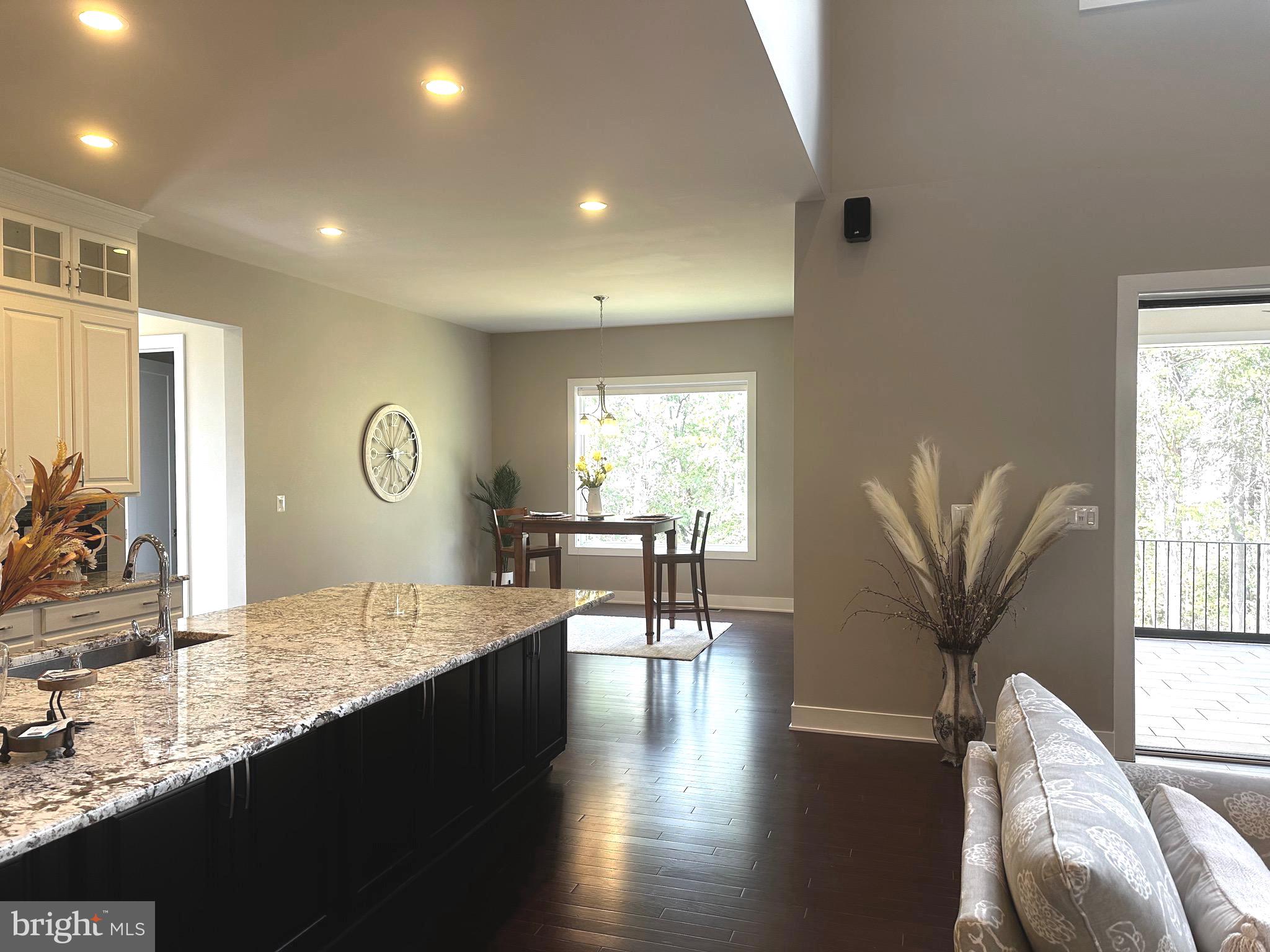 41480 LAVENDER BREEZE CIRCLE