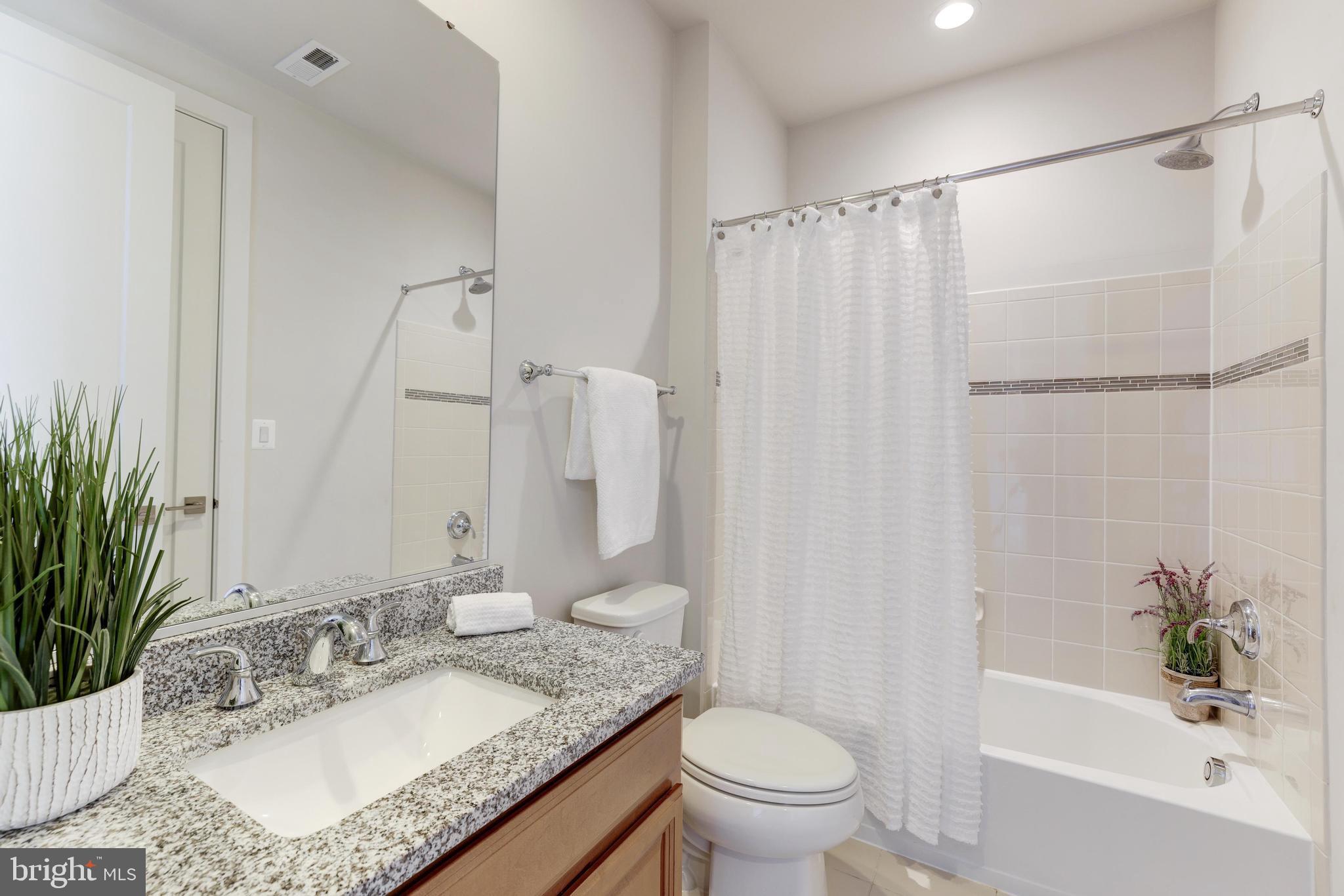 41480 LAVENDER BREEZE CIRCLE