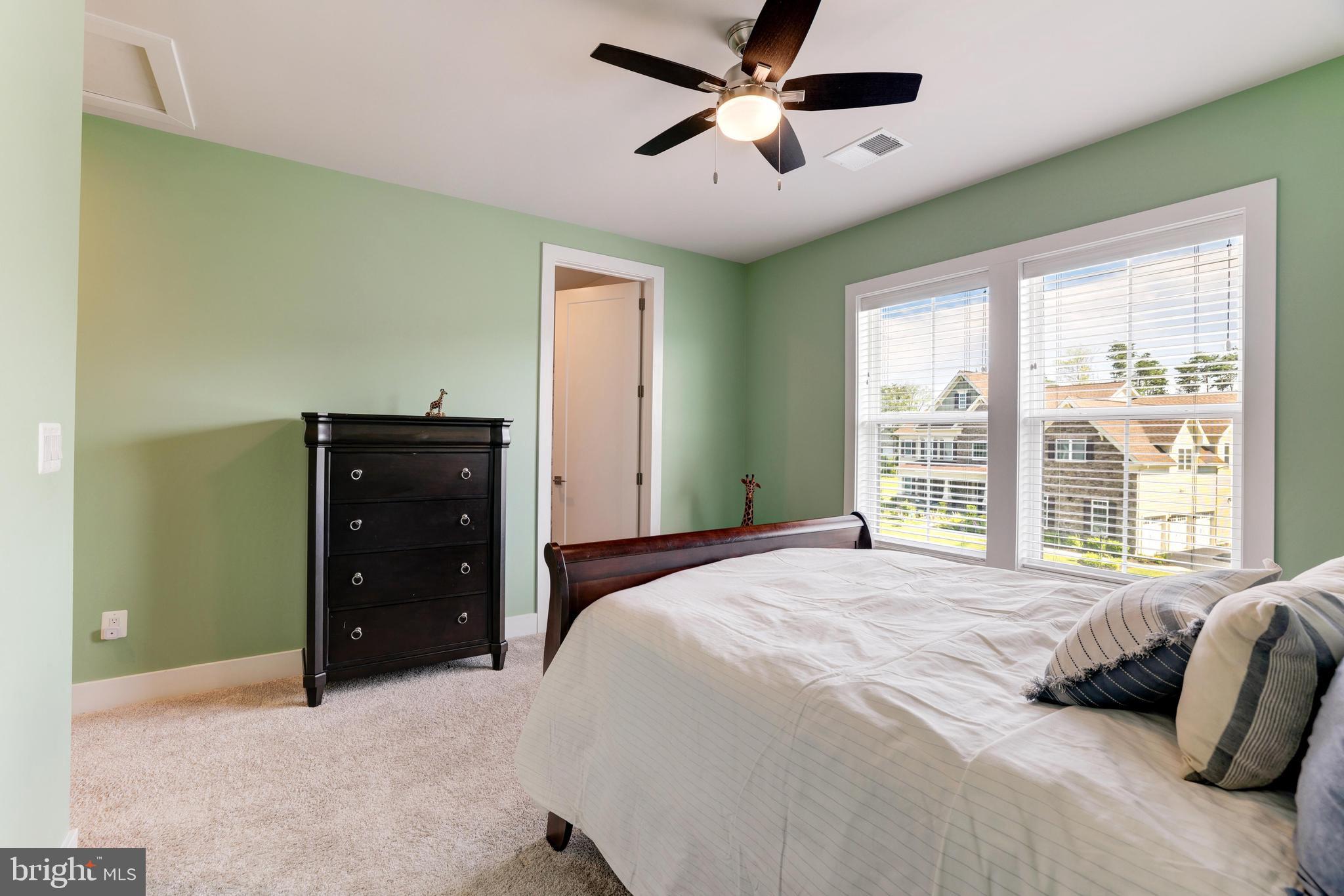 41480 LAVENDER BREEZE CIRCLE