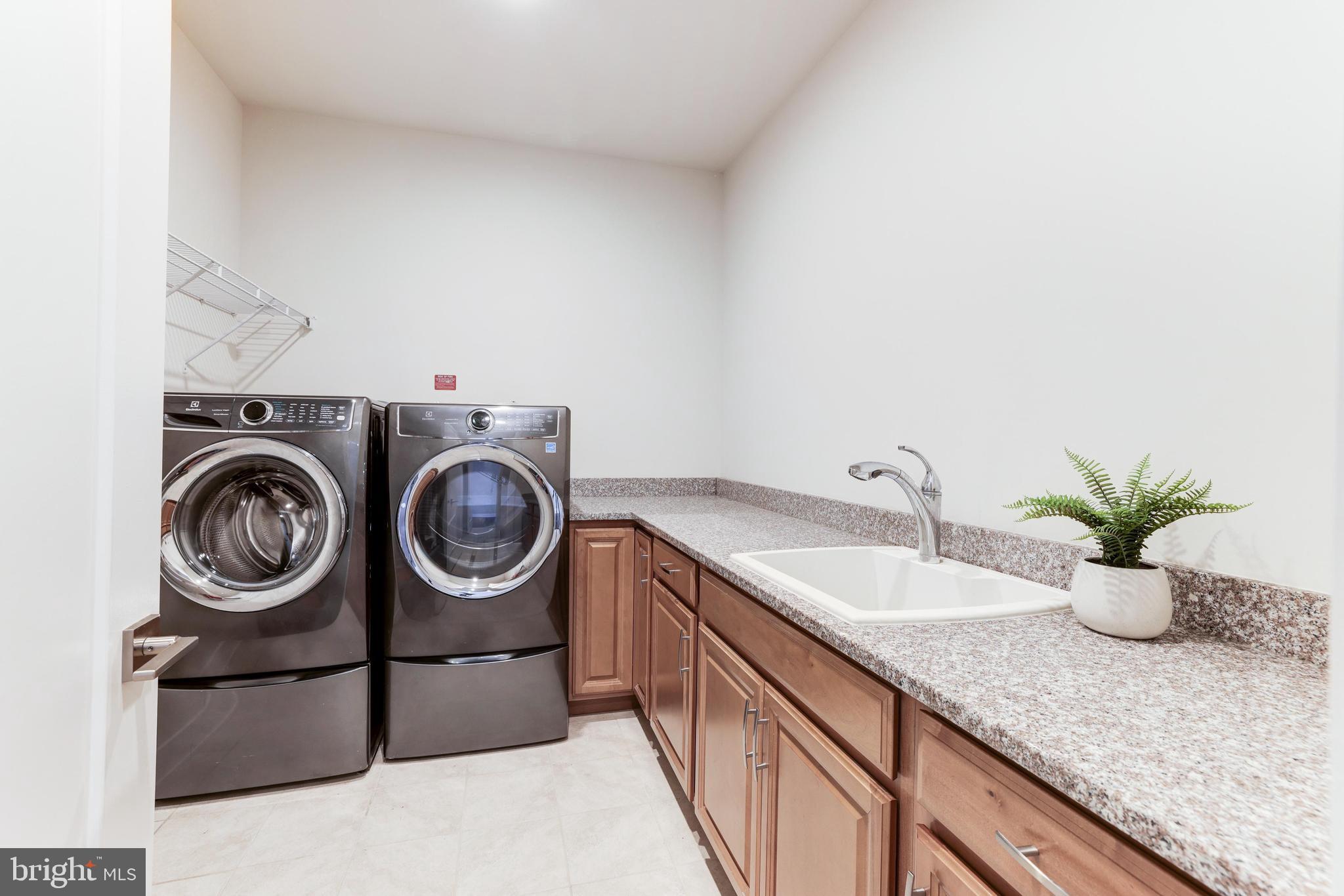 41480 LAVENDER BREEZE CIRCLE