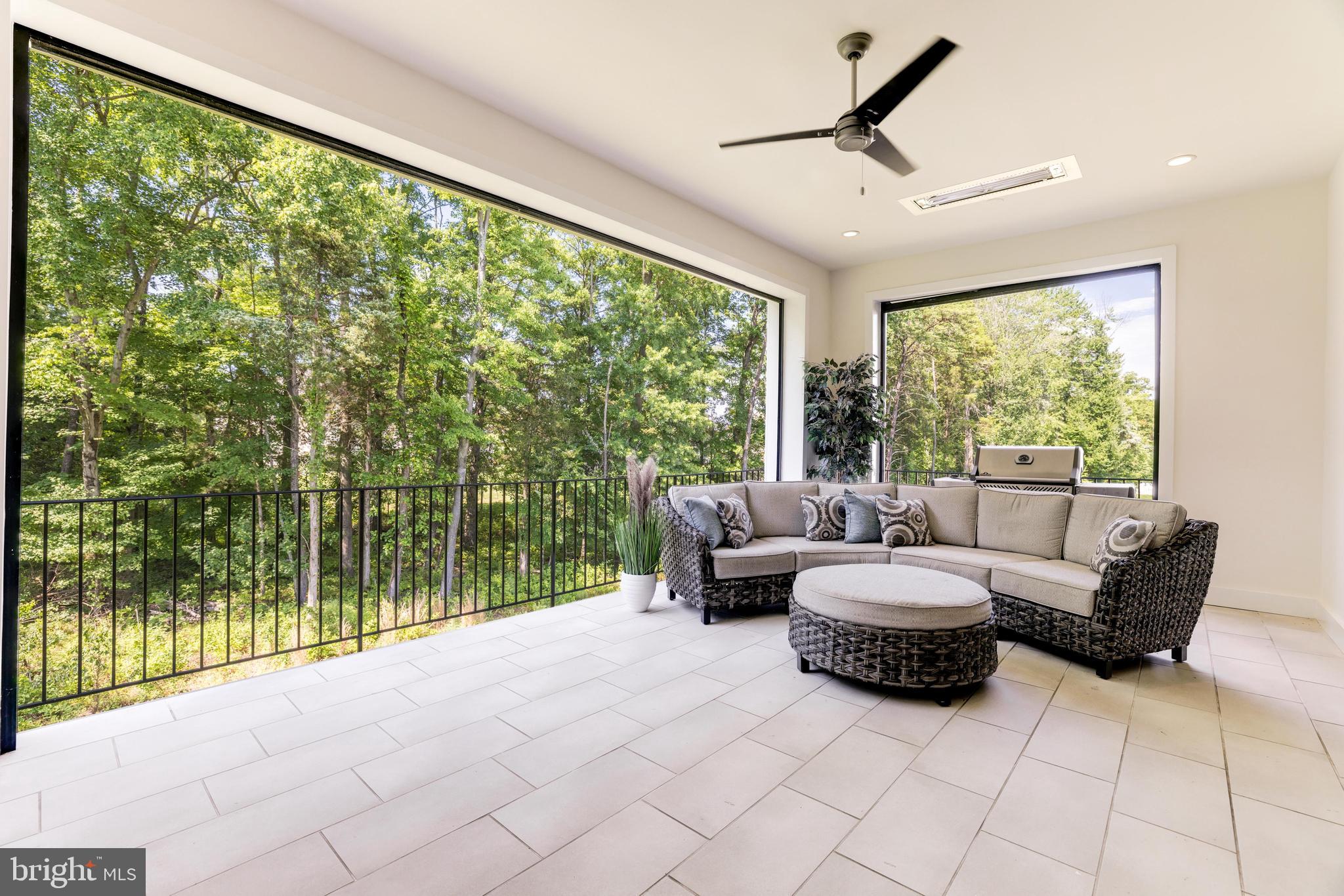 41480 LAVENDER BREEZE CIRCLE