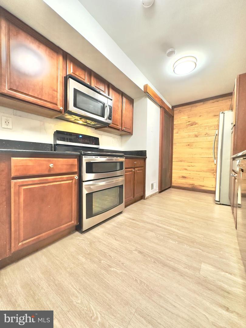 136 N COTTAGE ROAD
