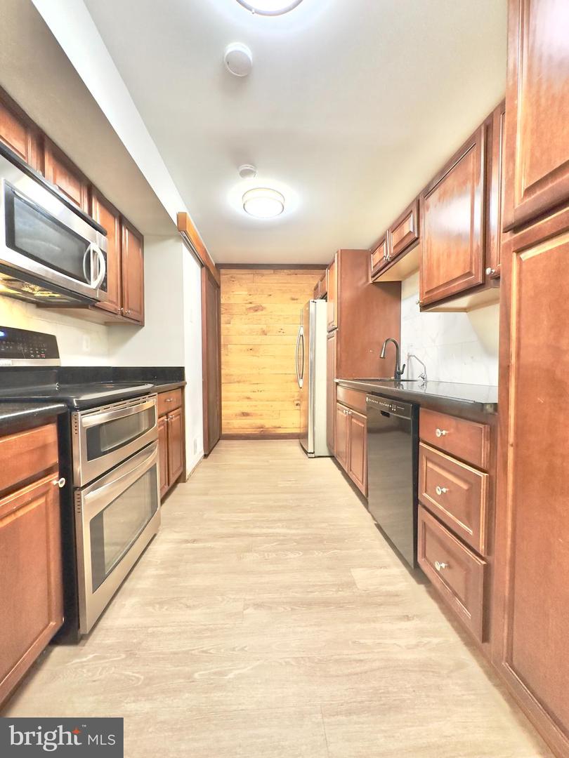 136 N COTTAGE ROAD