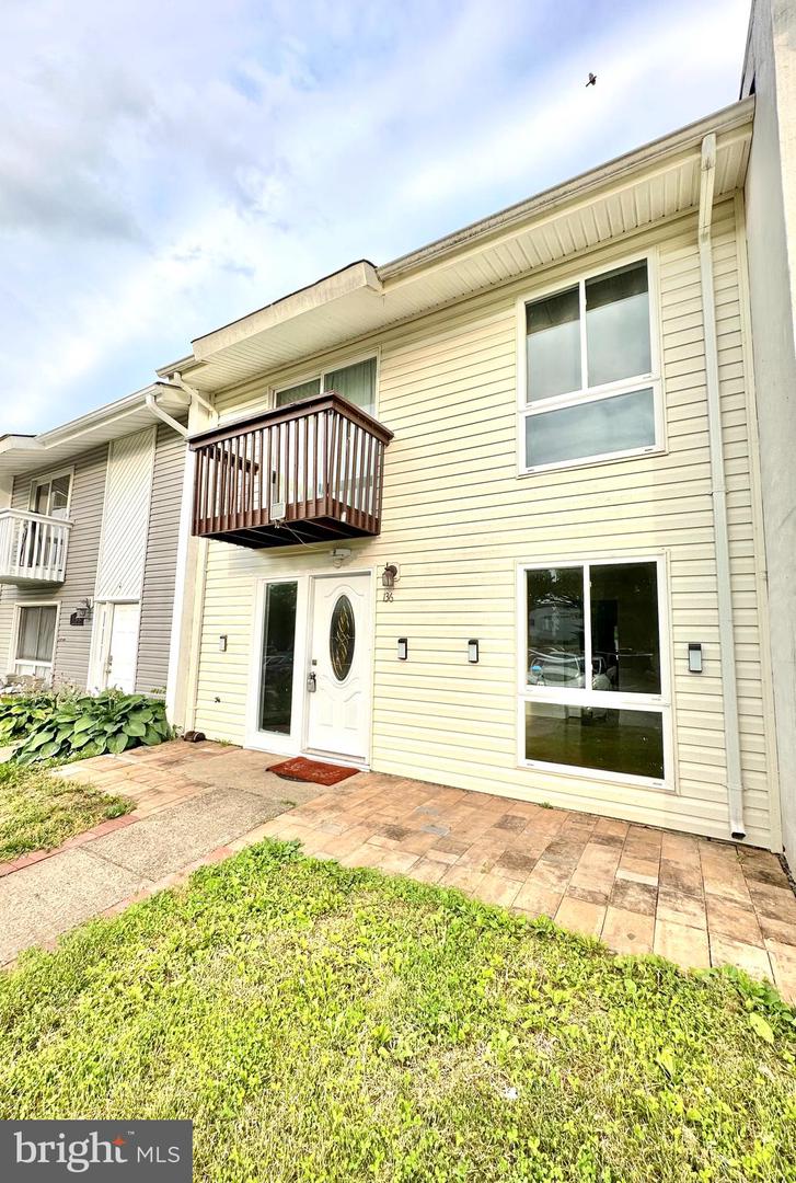136 N COTTAGE ROAD