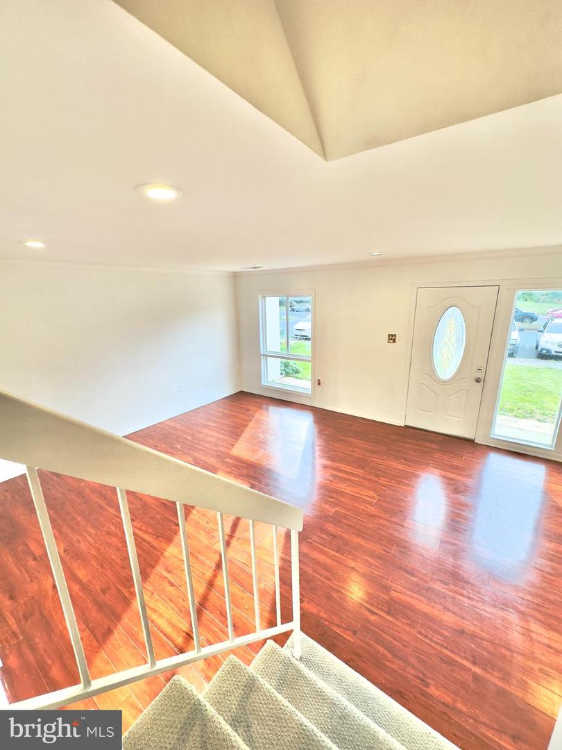 136 N COTTAGE ROAD