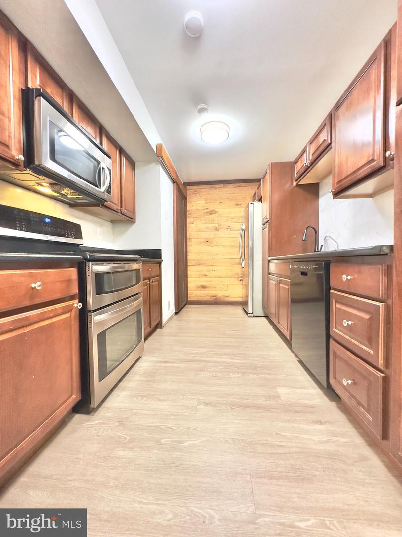 136 N COTTAGE ROAD