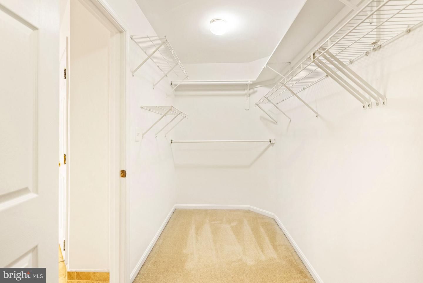 43889 LOGANWOOD COURT