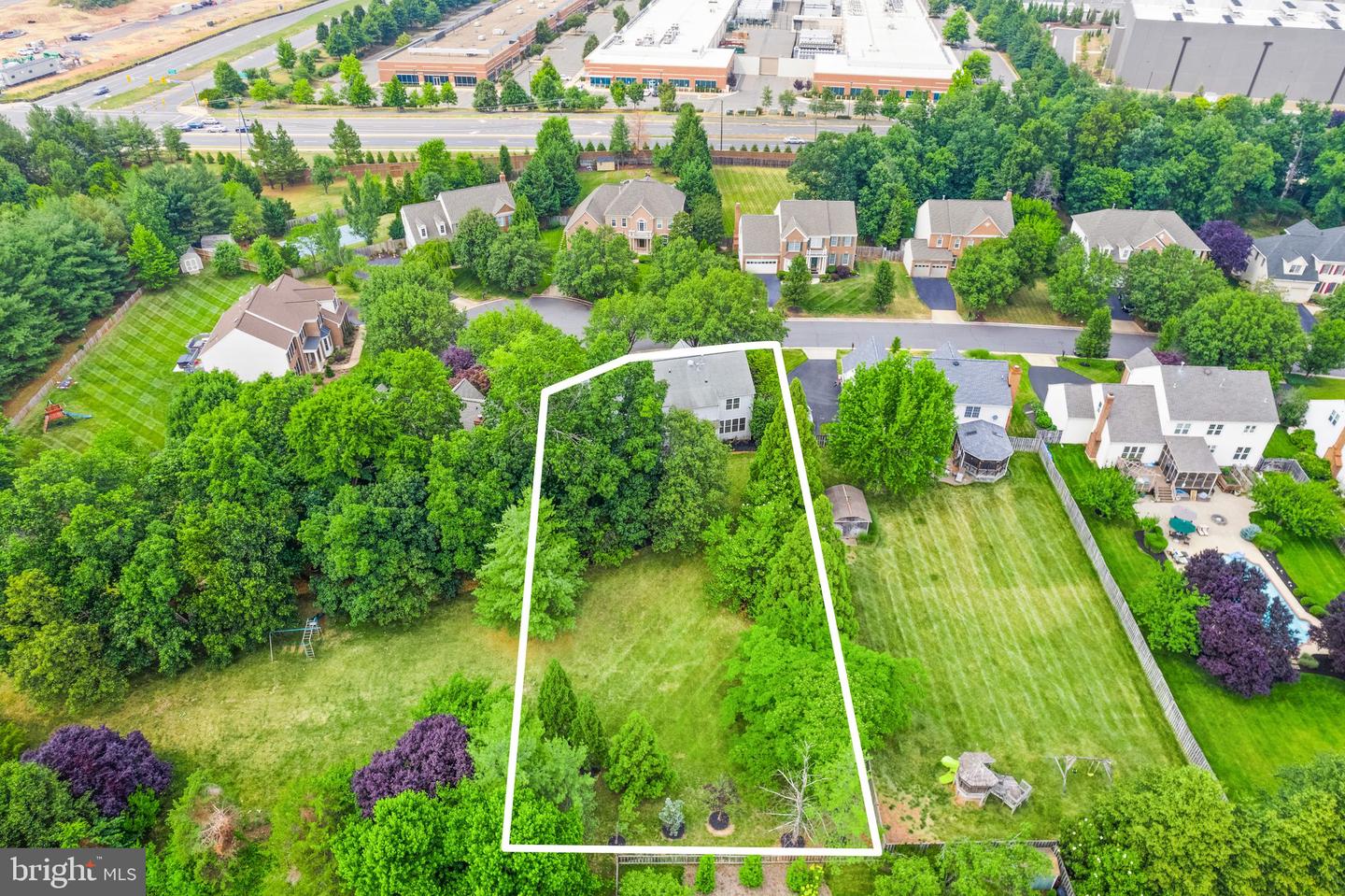 43889 LOGANWOOD COURT