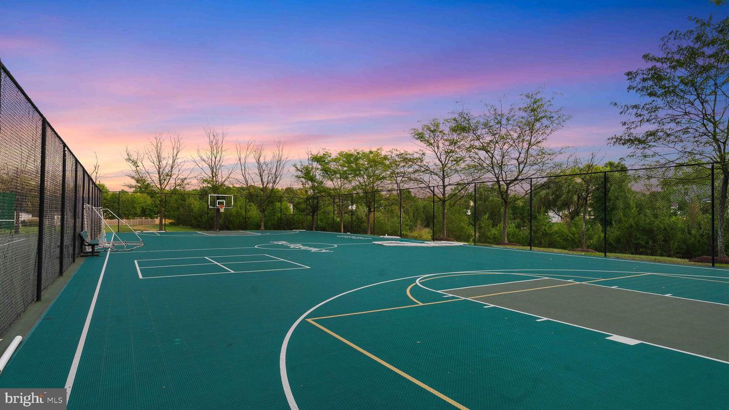 43889 LOGANWOOD COURT