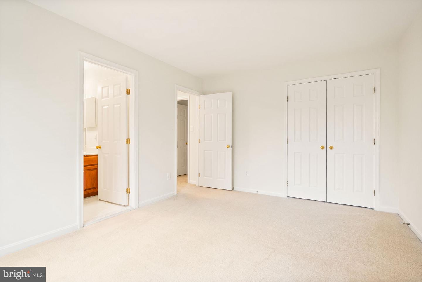 43889 LOGANWOOD COURT