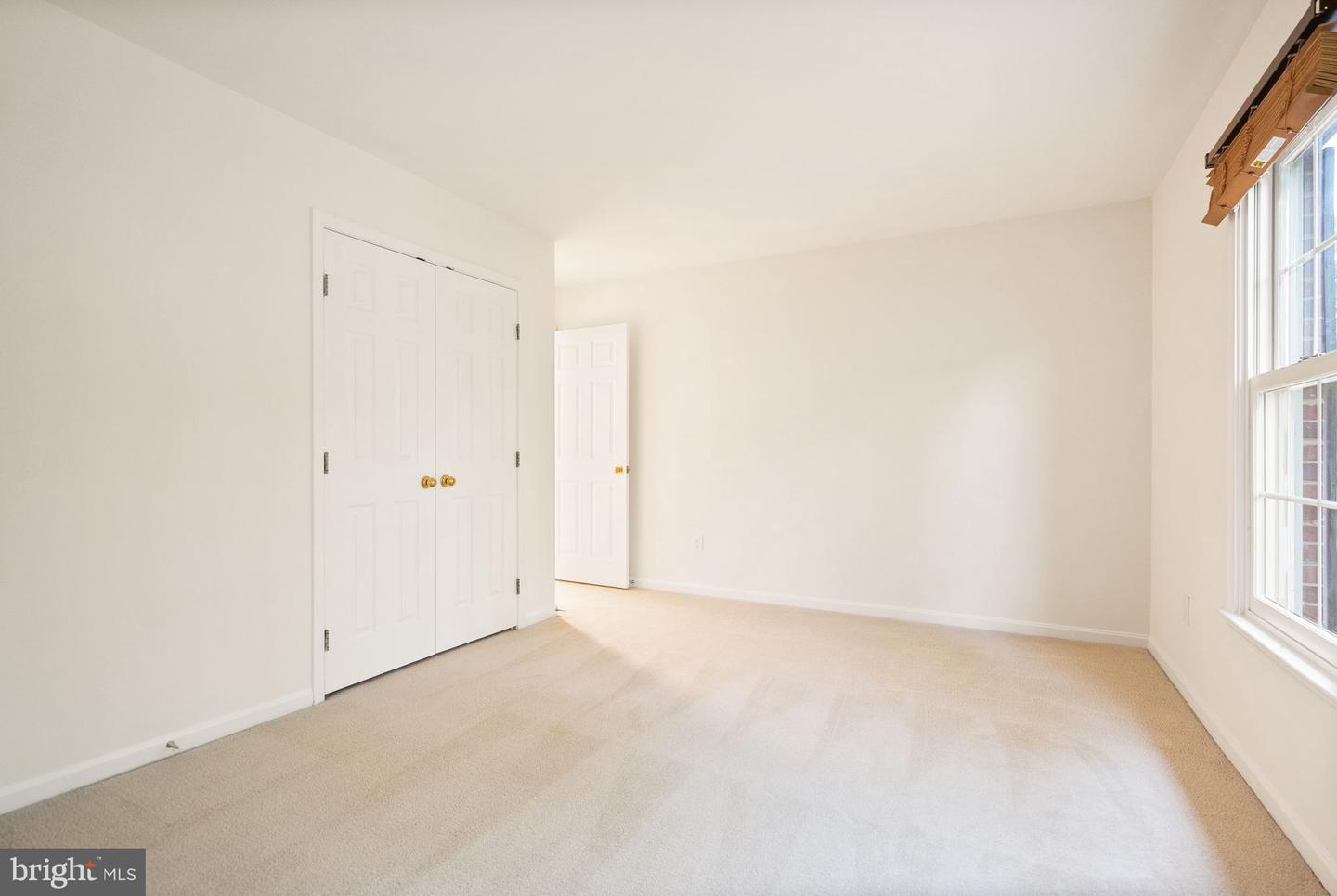 43889 LOGANWOOD COURT