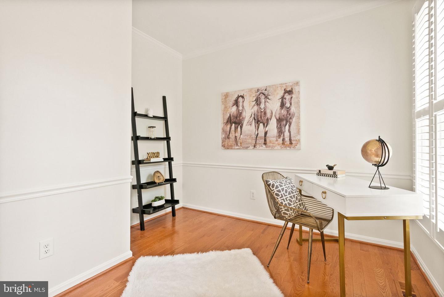 43889 LOGANWOOD COURT