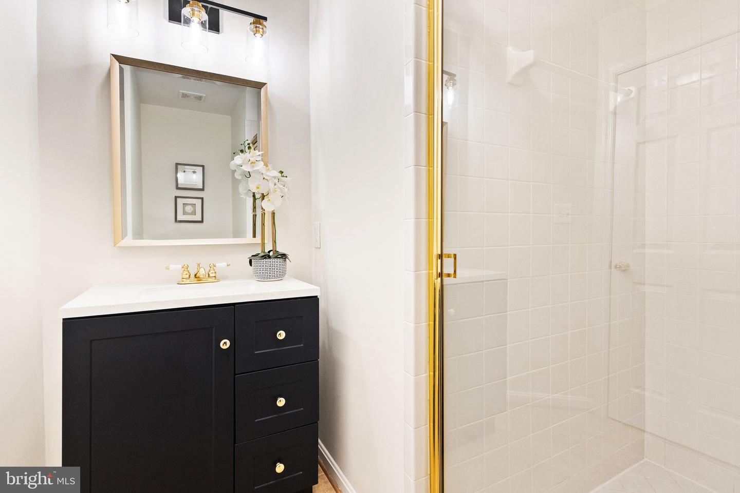 43889 LOGANWOOD COURT