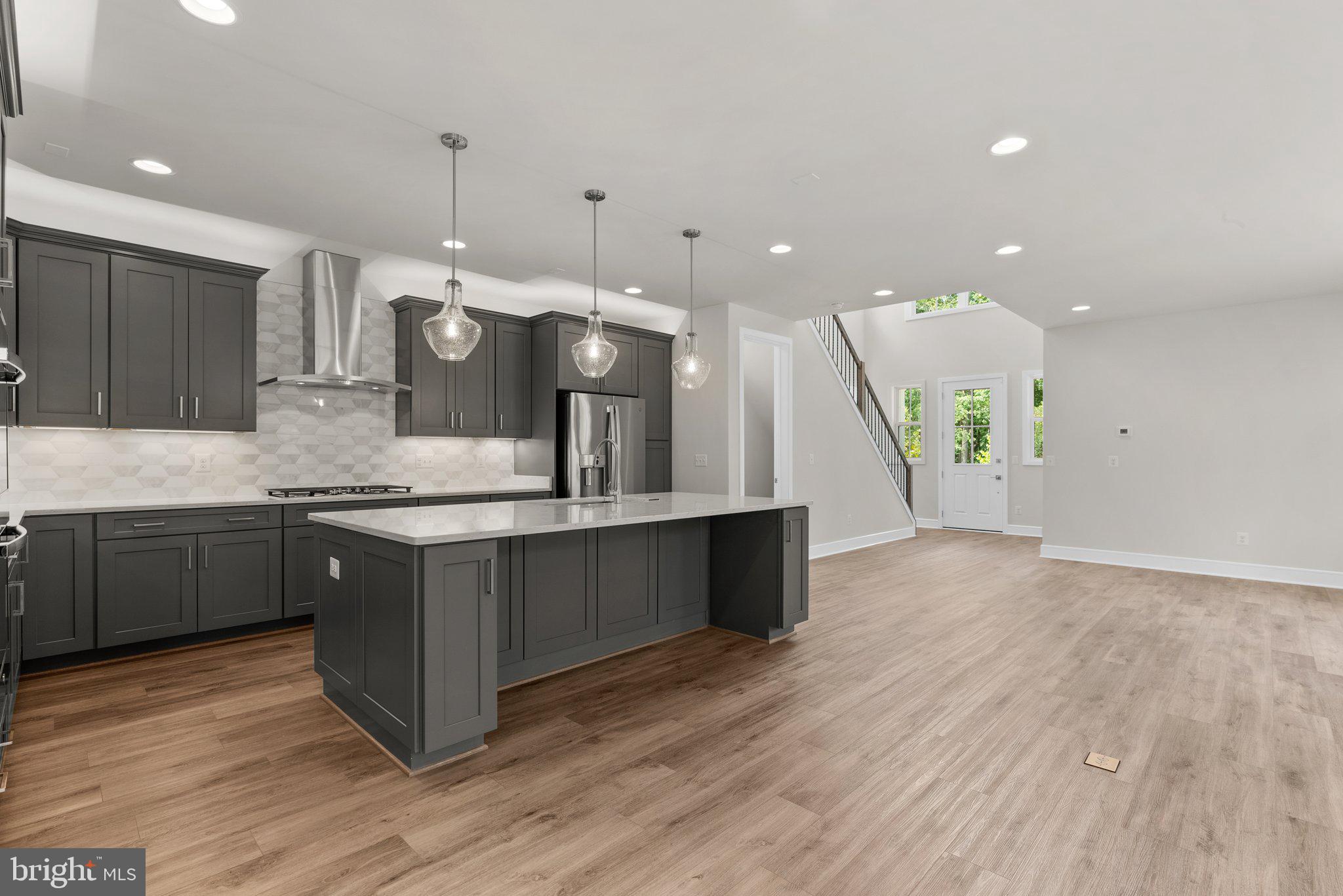23139 GLENWOOD HEIGHTS CIRCLE