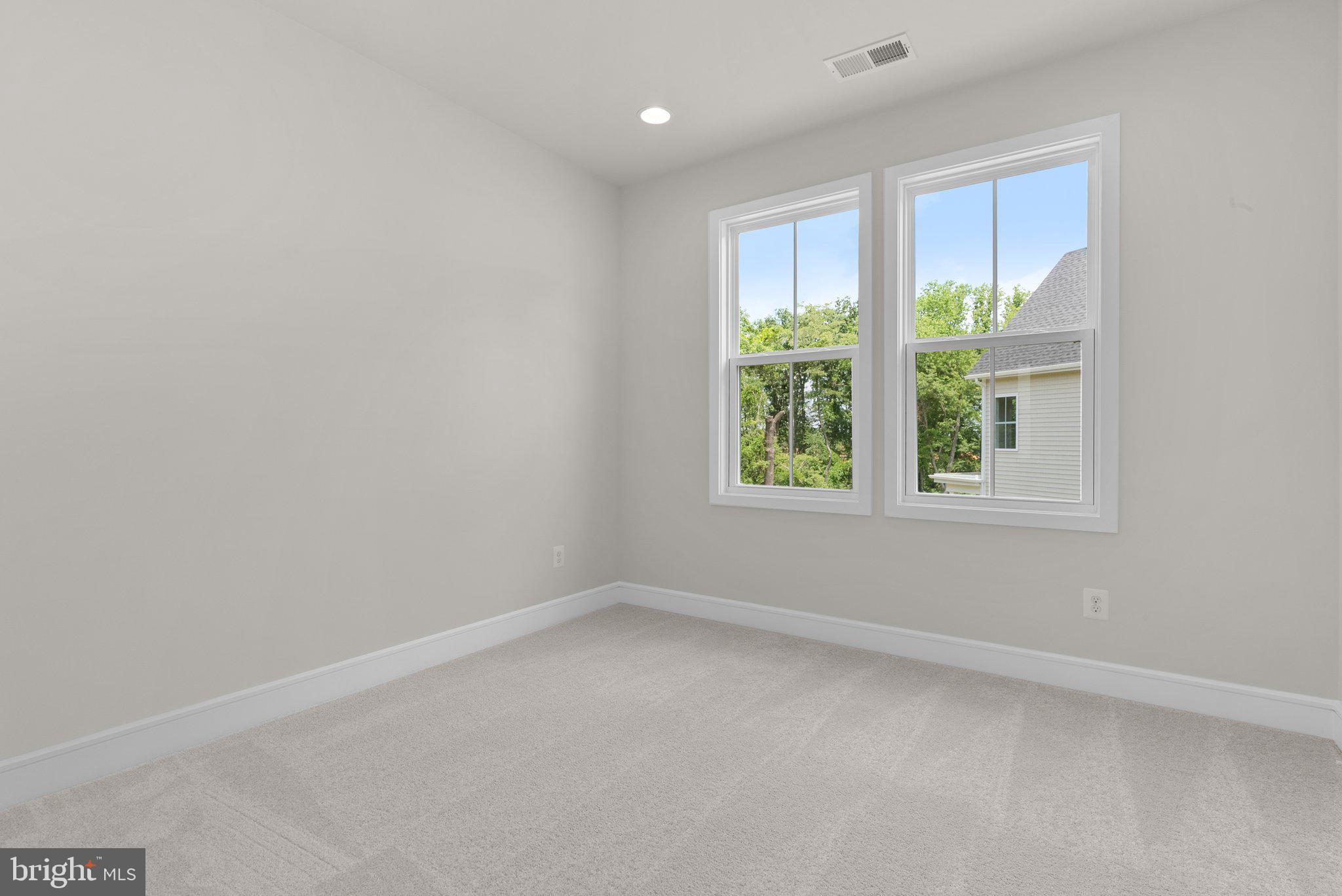 23139 GLENWOOD HEIGHTS CIRCLE