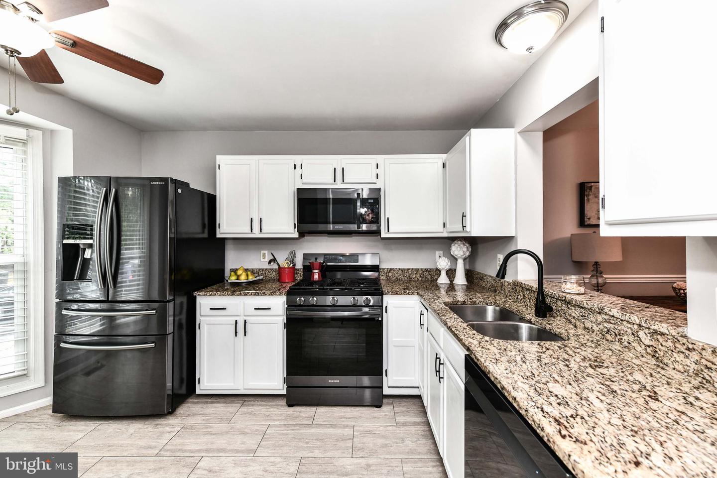 43792 LABURNUM SQUARE