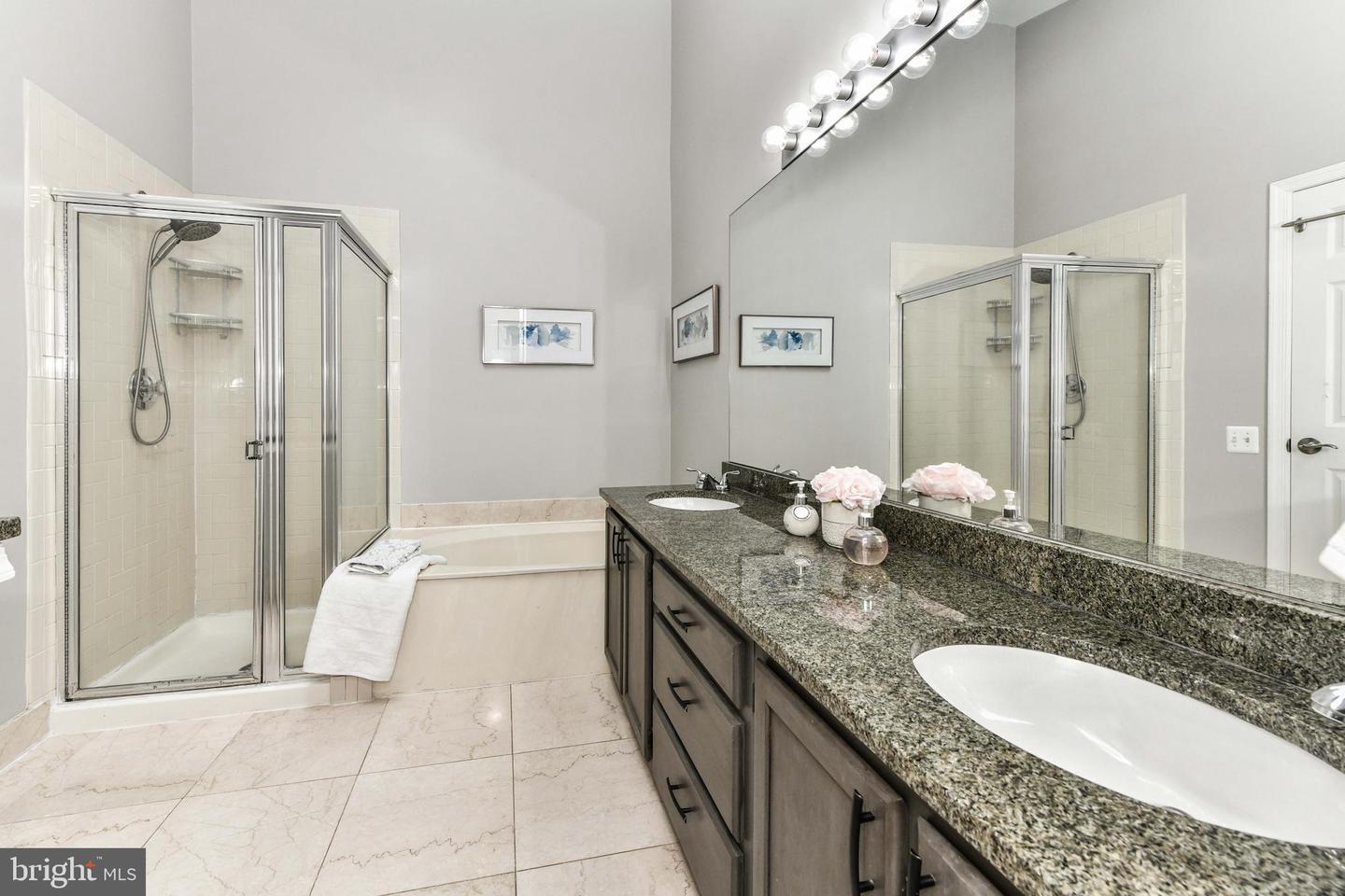 43792 LABURNUM SQUARE