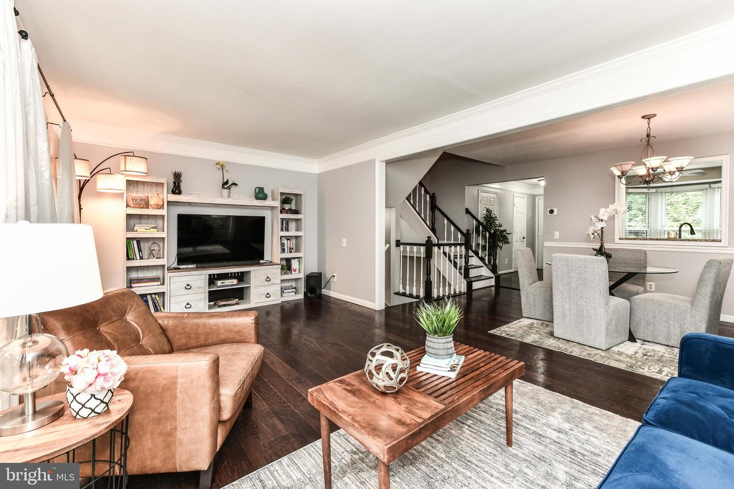 43792 LABURNUM SQUARE