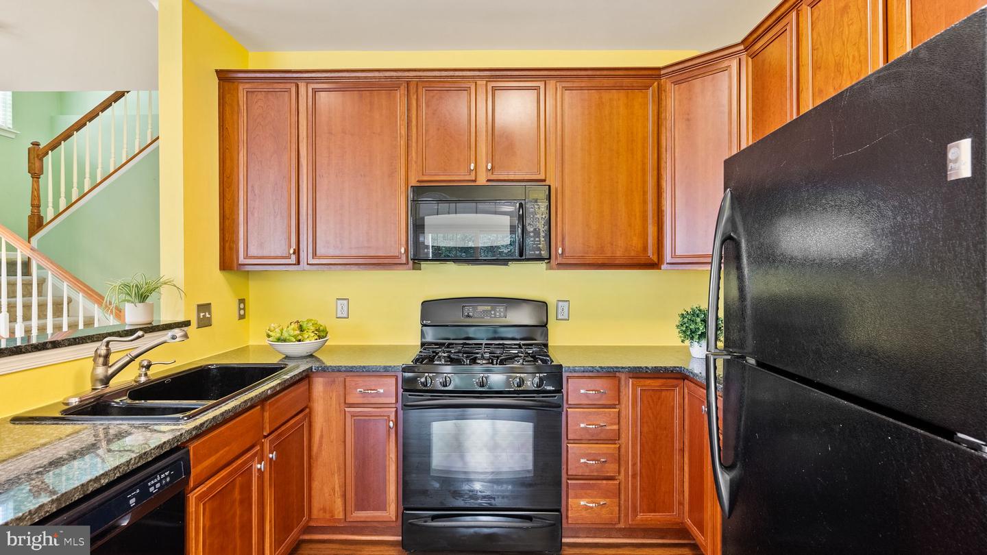 43840 HICKORY CORNER TERRACE Unit: 114