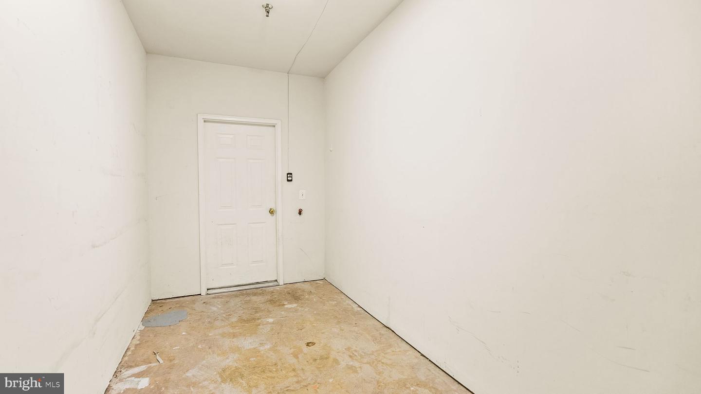 43840 HICKORY CORNER TERRACE Unit: 114
