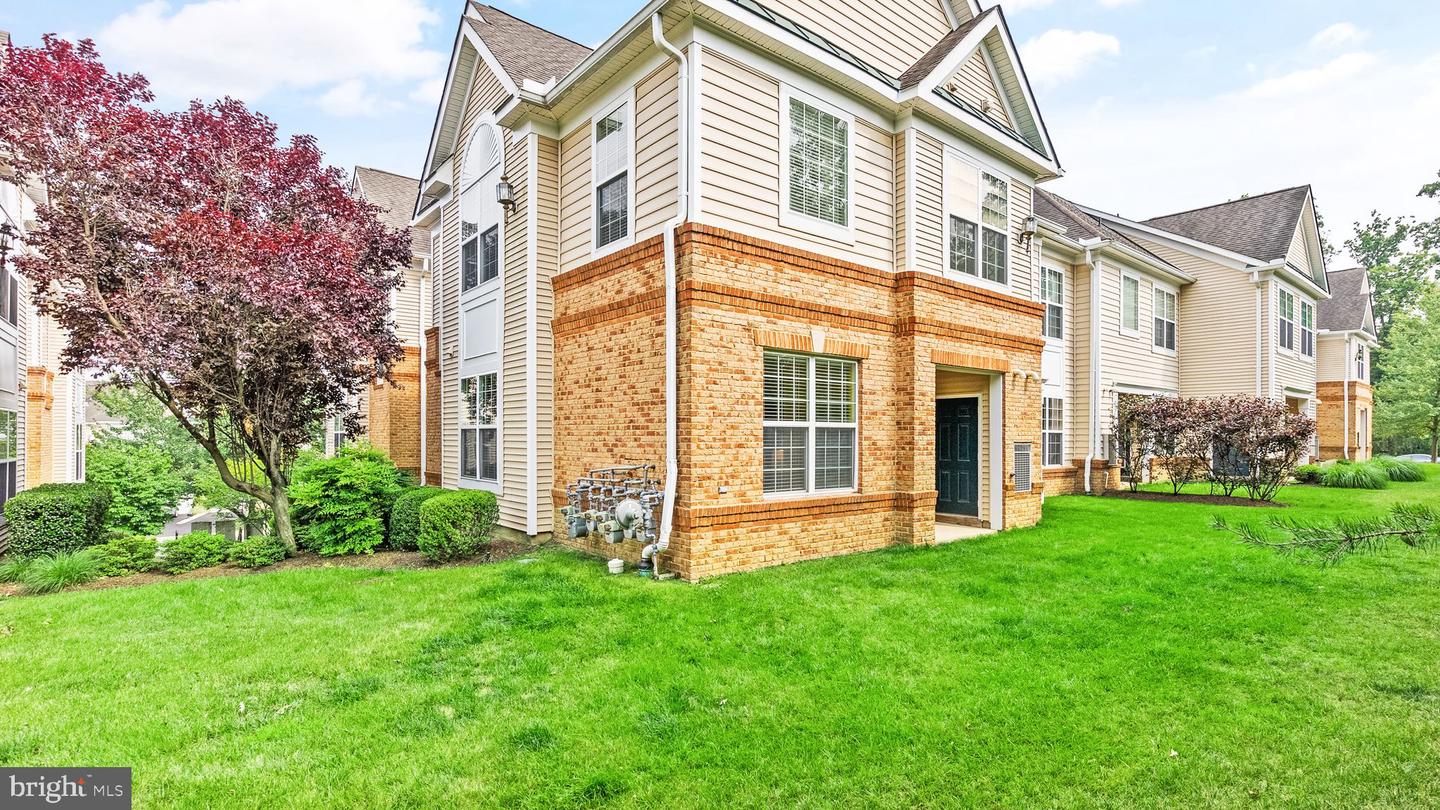 43840 HICKORY CORNER TERRACE Unit: 114