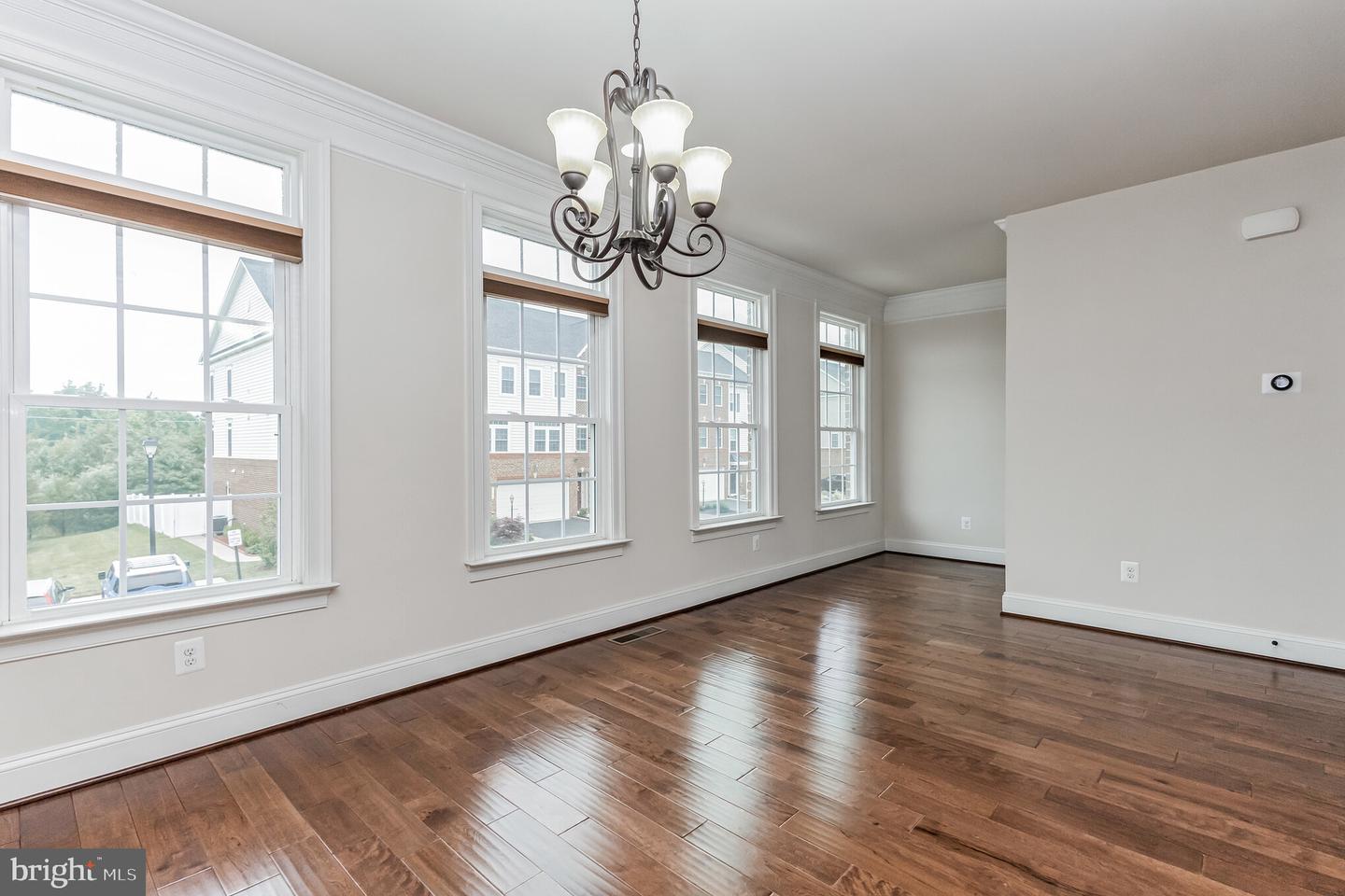 44369 FOXTHOM TERRACE
