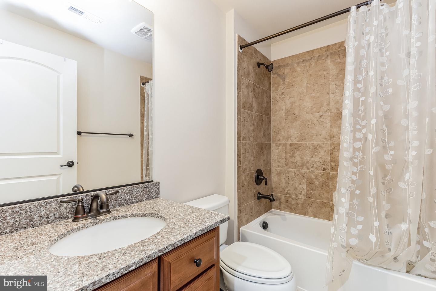 44369 FOXTHOM TERRACE
