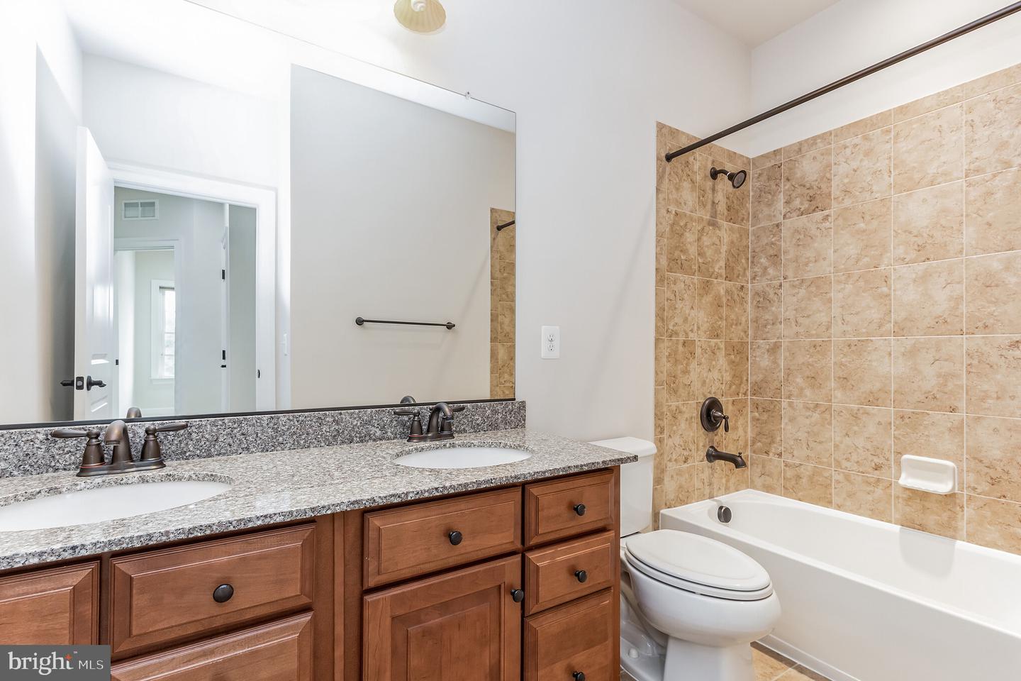 44369 FOXTHOM TERRACE