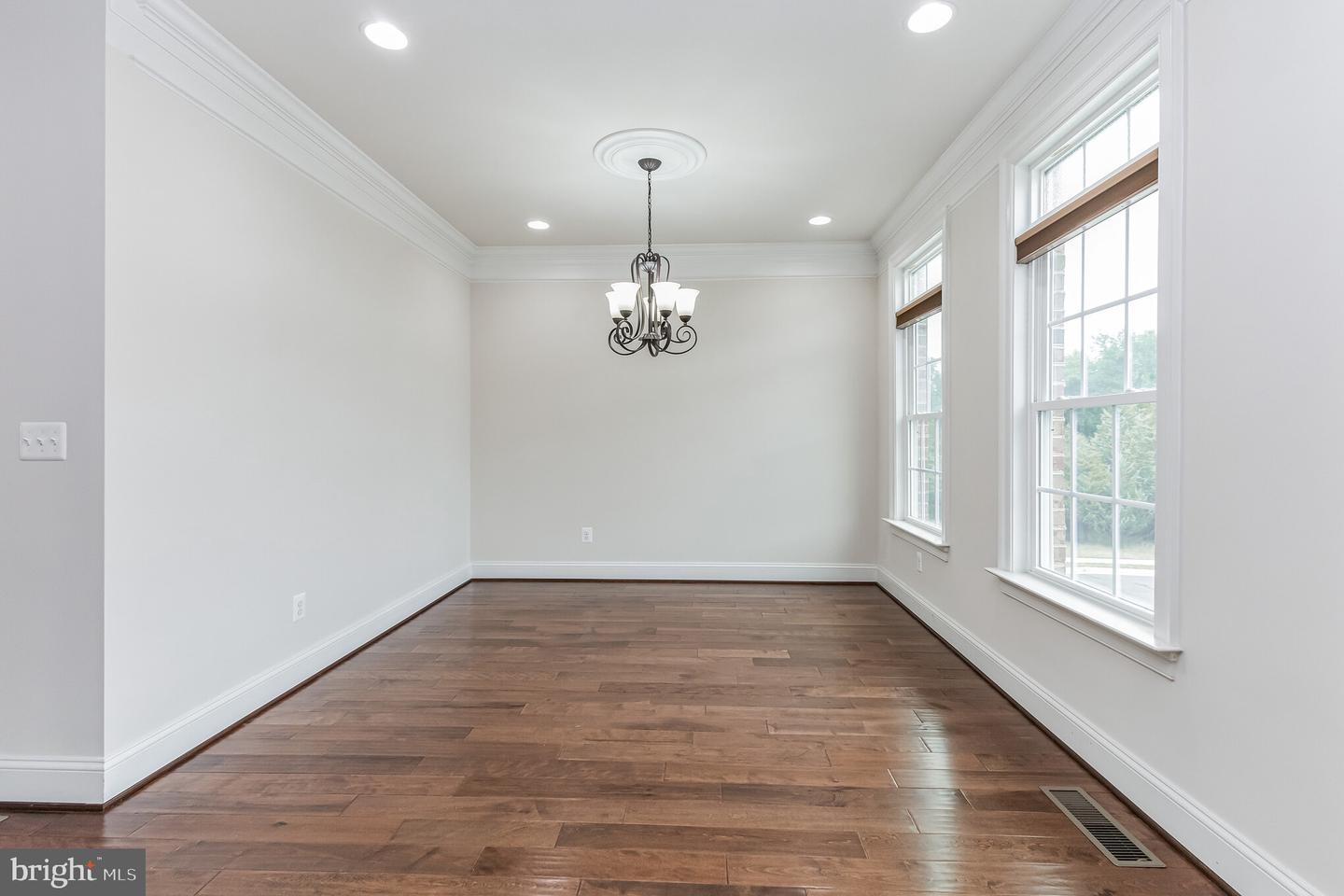 44369 FOXTHOM TERRACE