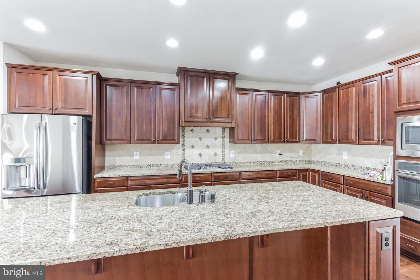 44369 FOXTHOM TERRACE